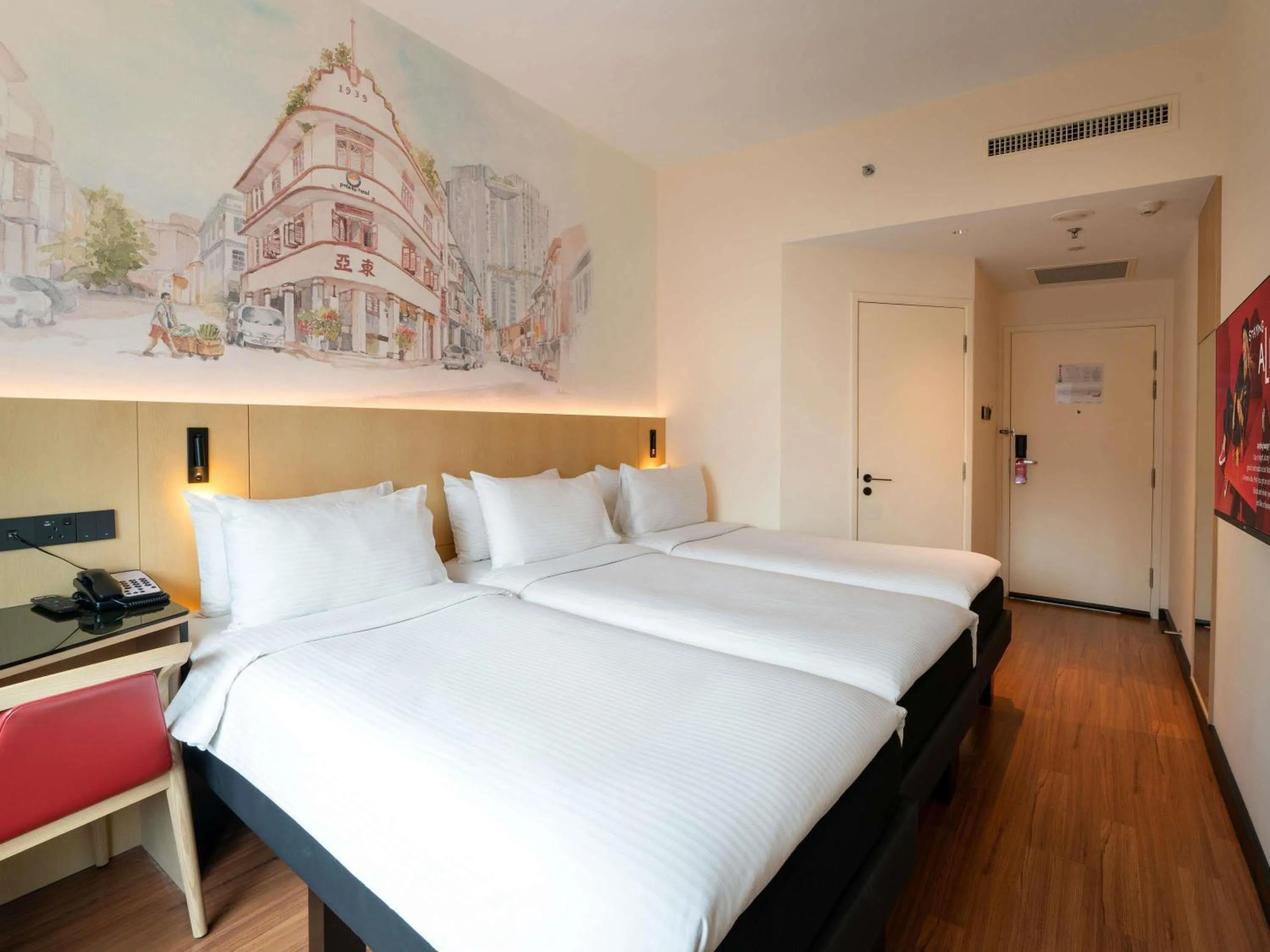 Bedroom, Bed in Ibis Singapore on Bencoolen - Newly Renovated