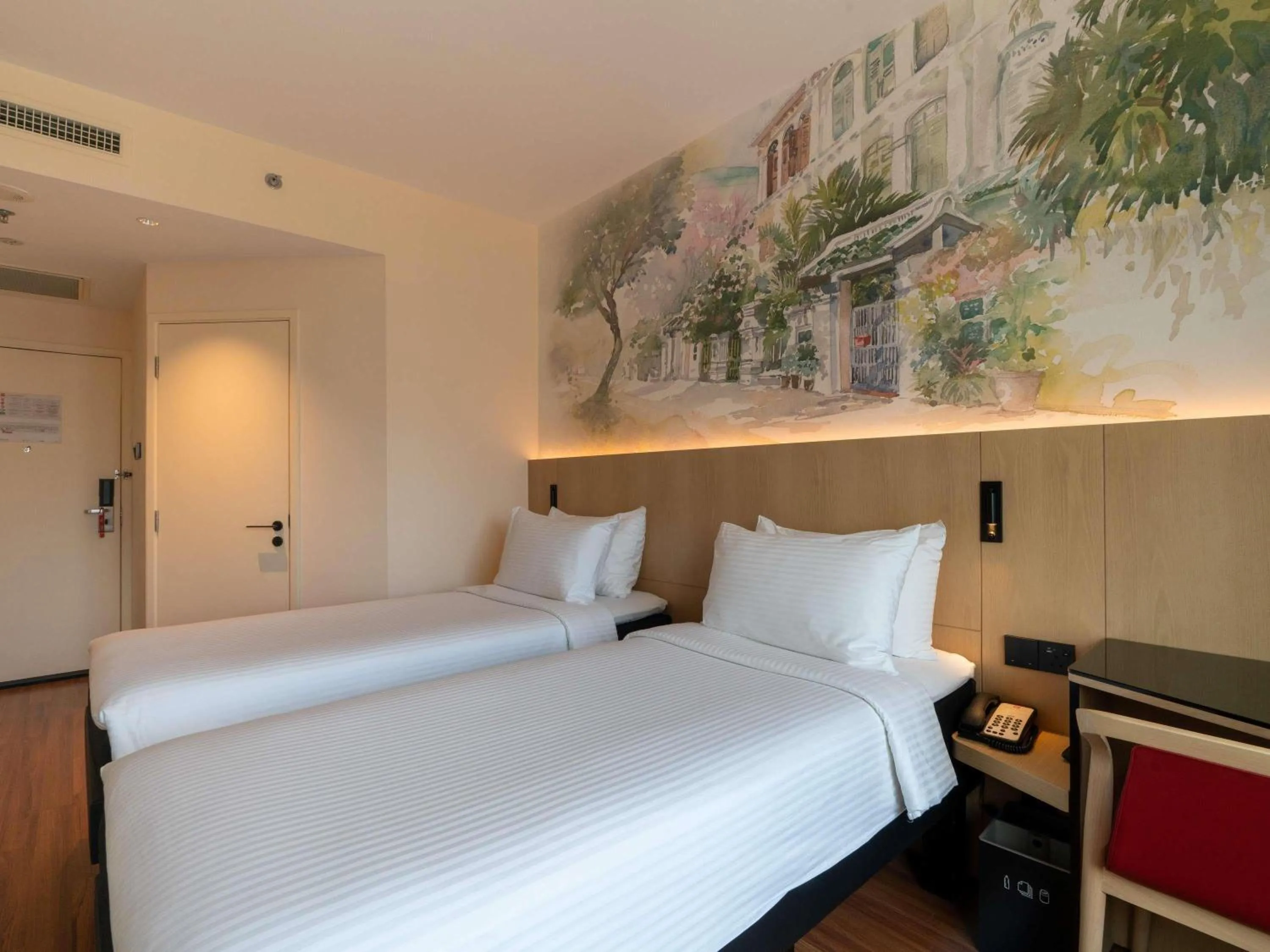 Bedroom, Bed in Ibis Singapore on Bencoolen - Newly Renovated