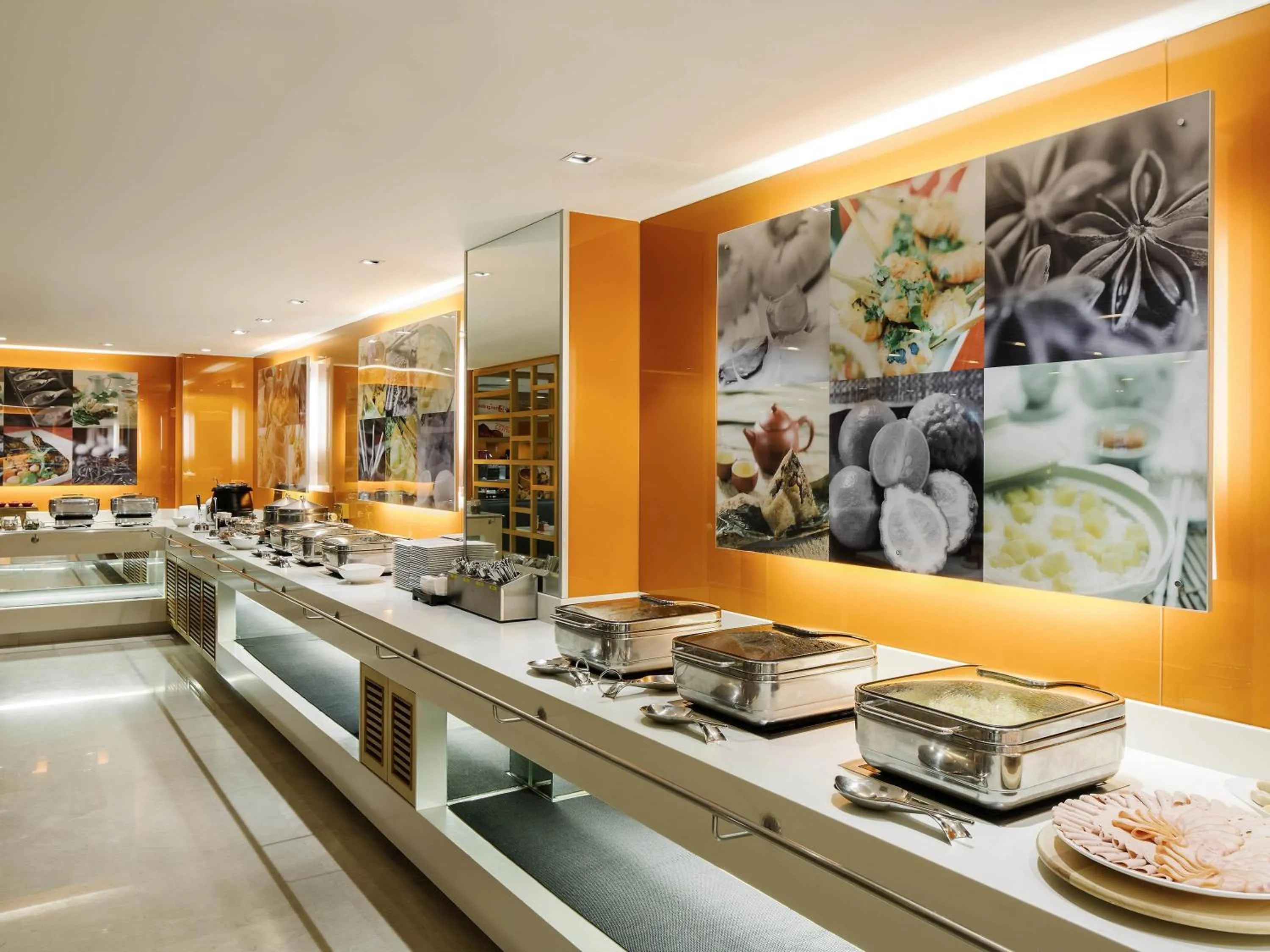 Breakfast in Ibis Singapore on Bencoolen - Newly Renovated