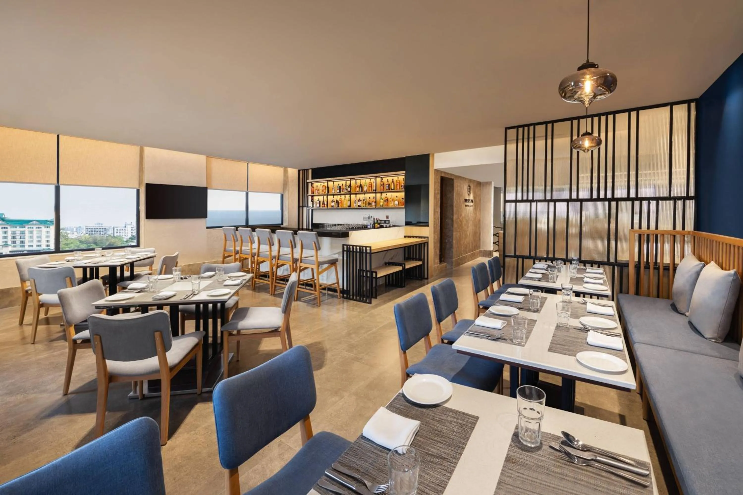 Lounge or bar in Fairfield by Marriott Jaipur