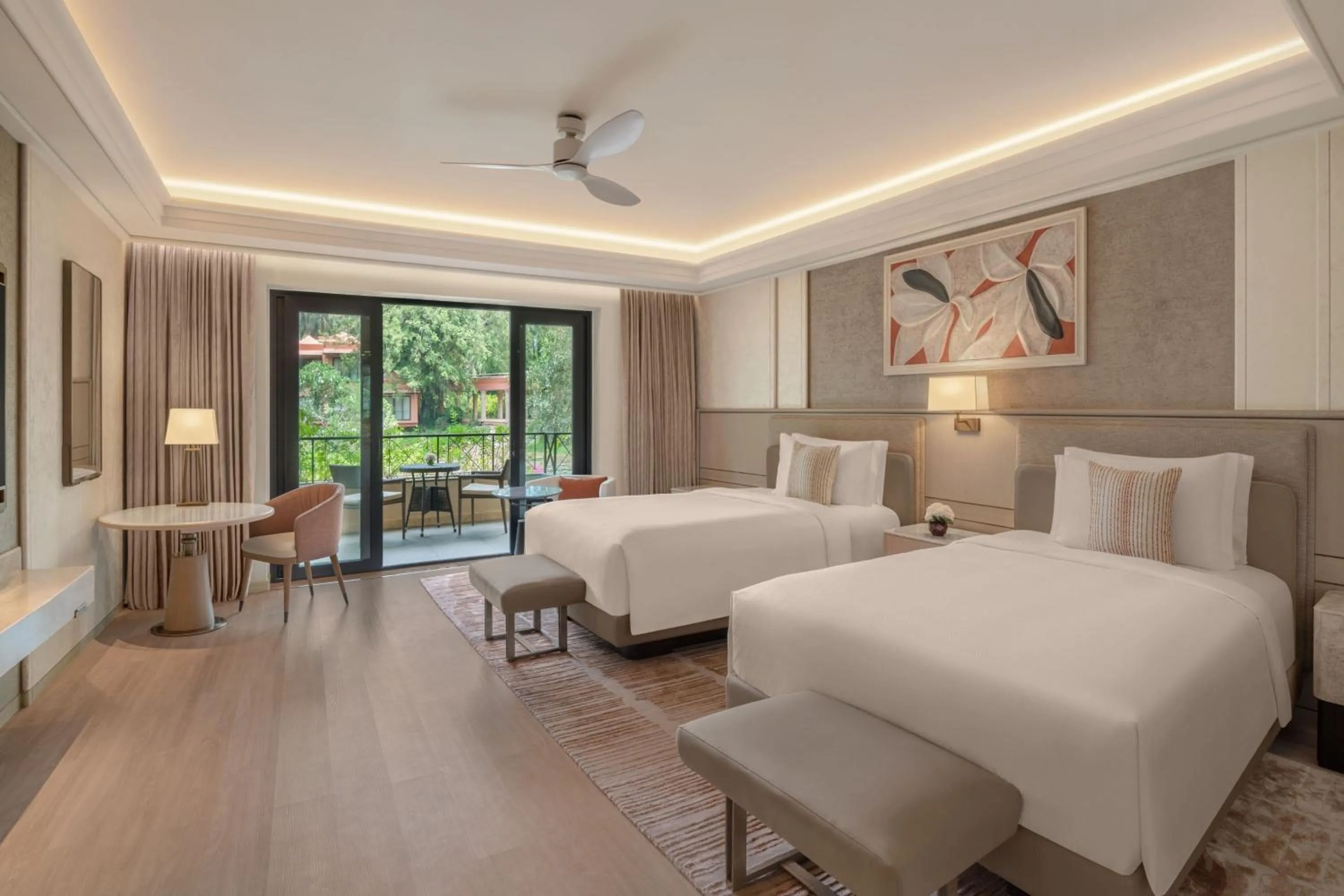 Bedroom, Bed in The St. Regis Goa Resort