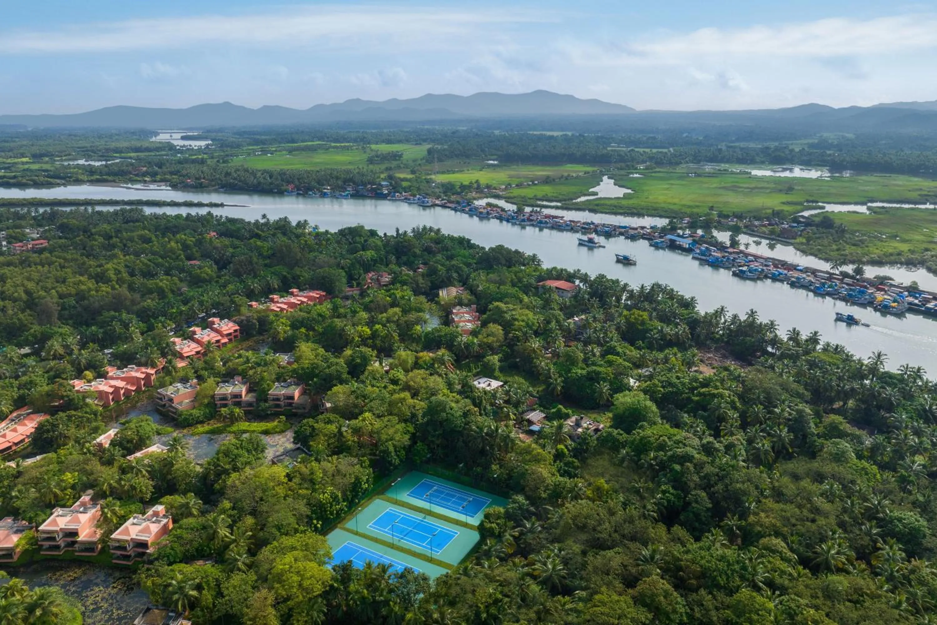 Tennis court in The St. Regis Goa Resort
