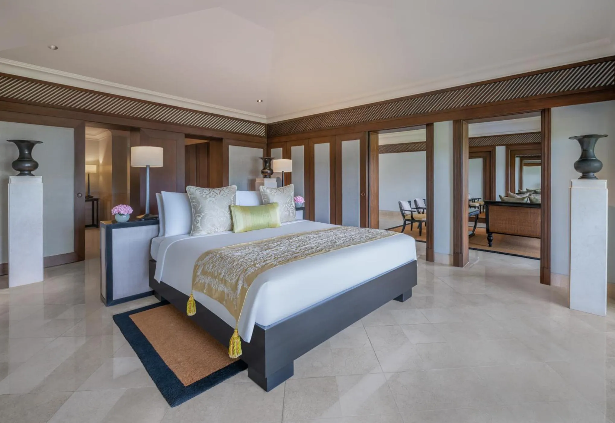 Bed in The St. Regis Goa Resort