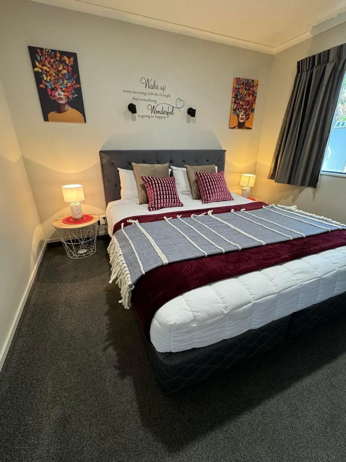 Executive One Bedroom Apartment with Spa Bath in Centre Court Motel Executive One Bedroom Apartment with Spa Bath in Centre Court Motel
