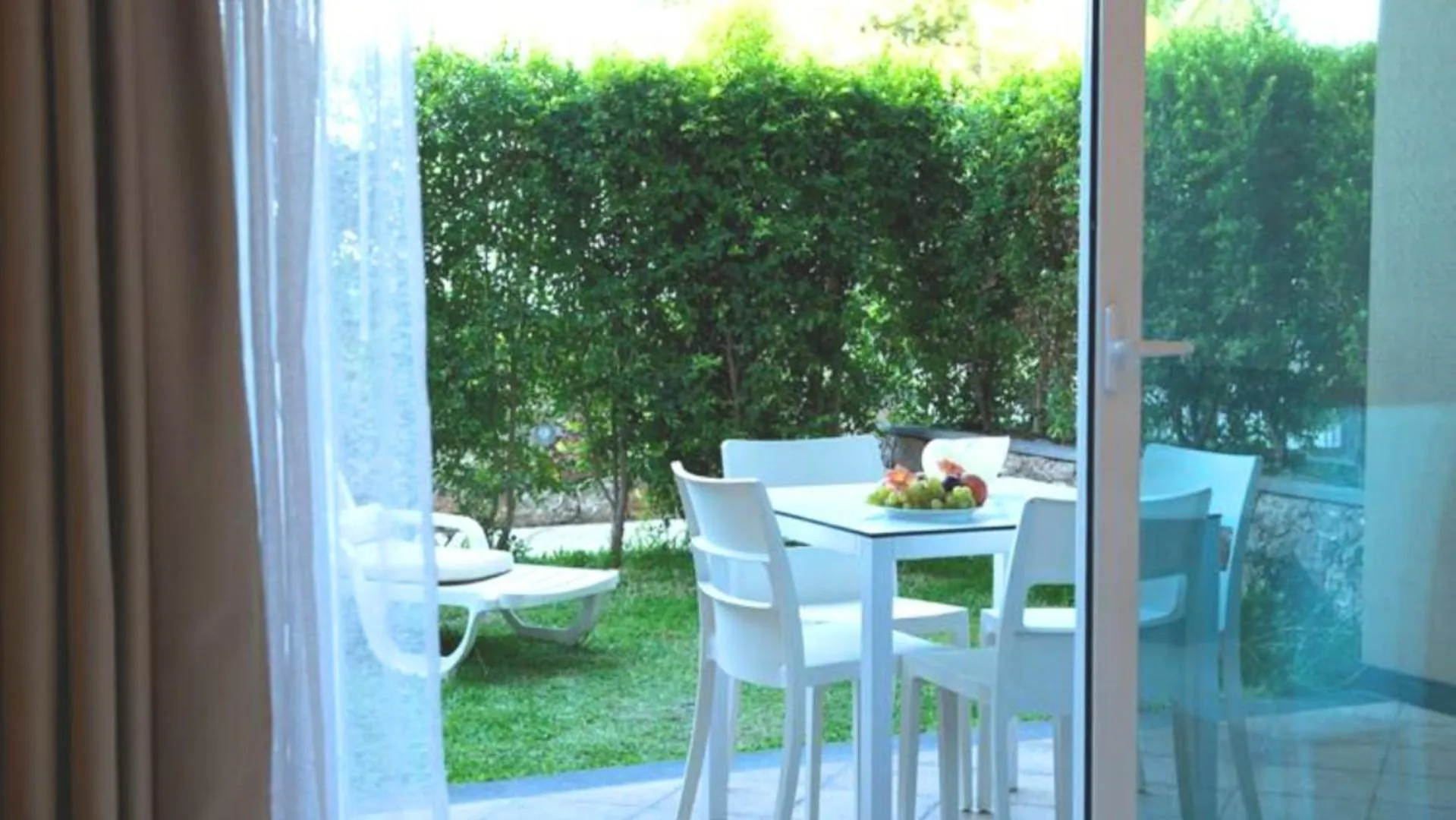 Patio in Taormina Villa Oasis Residence
