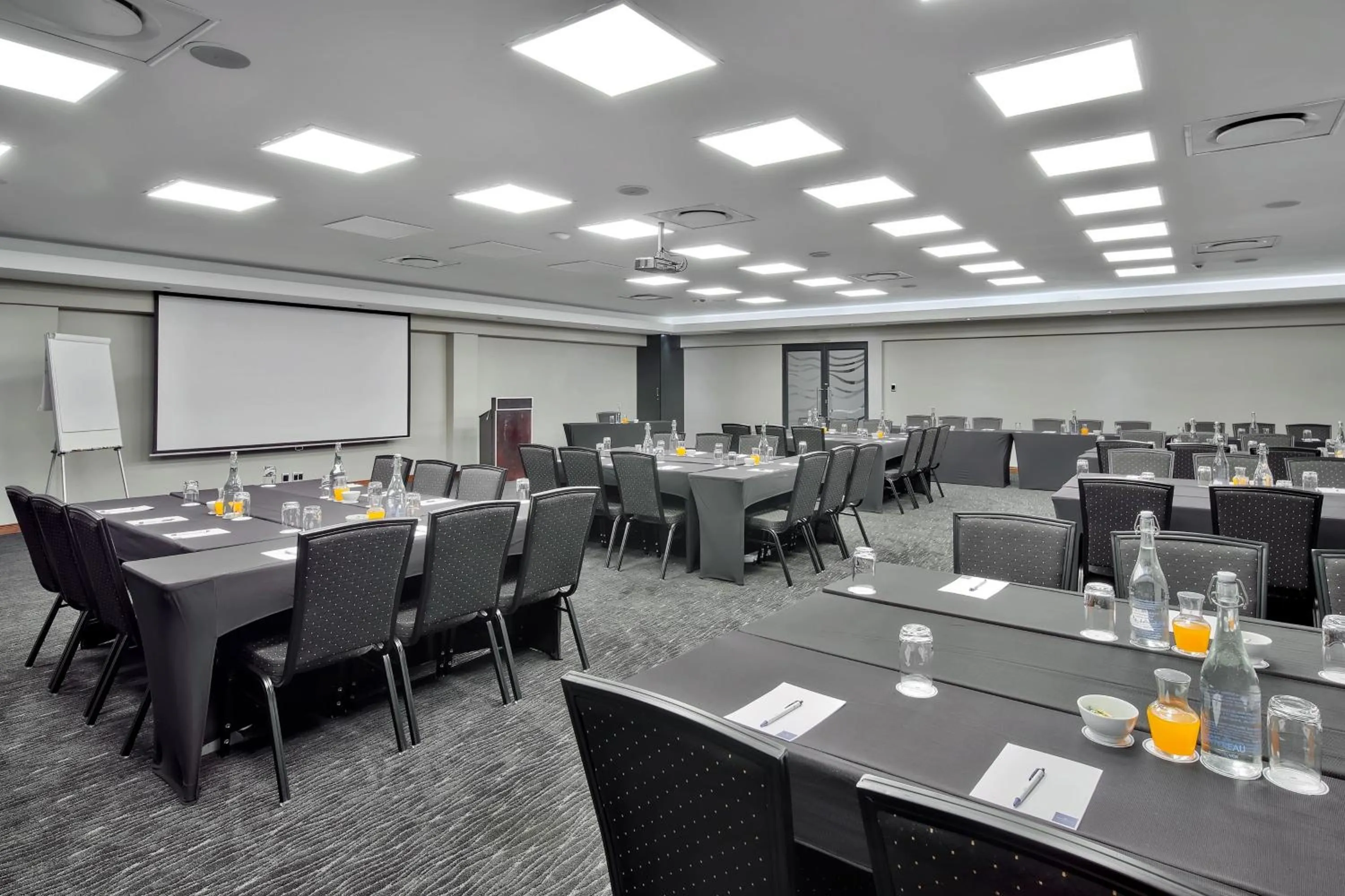 Meeting/conference room in Protea Hotel by Marriott Pretoria Hatfield