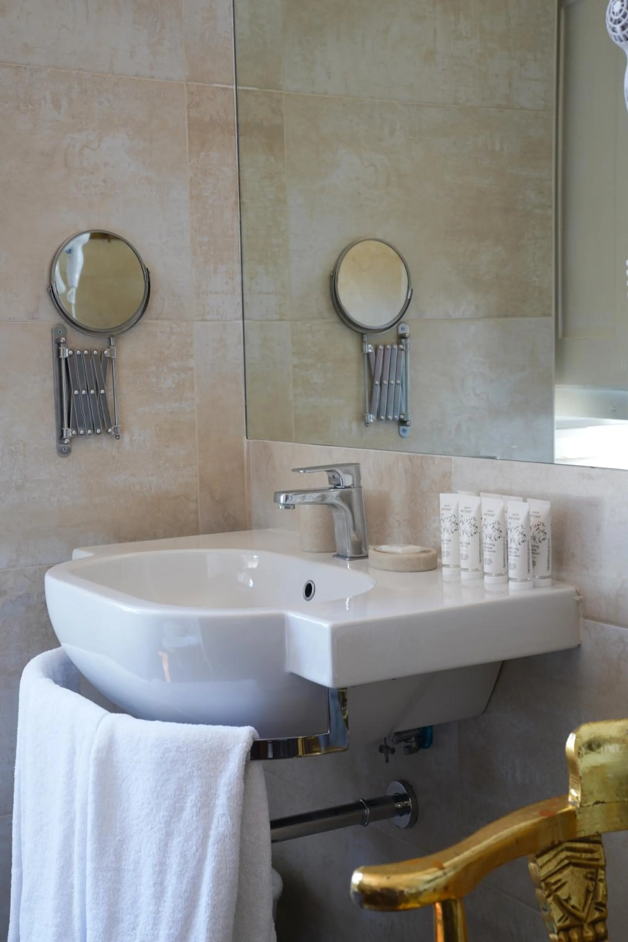 Bathroom in Affittacamere ALBA