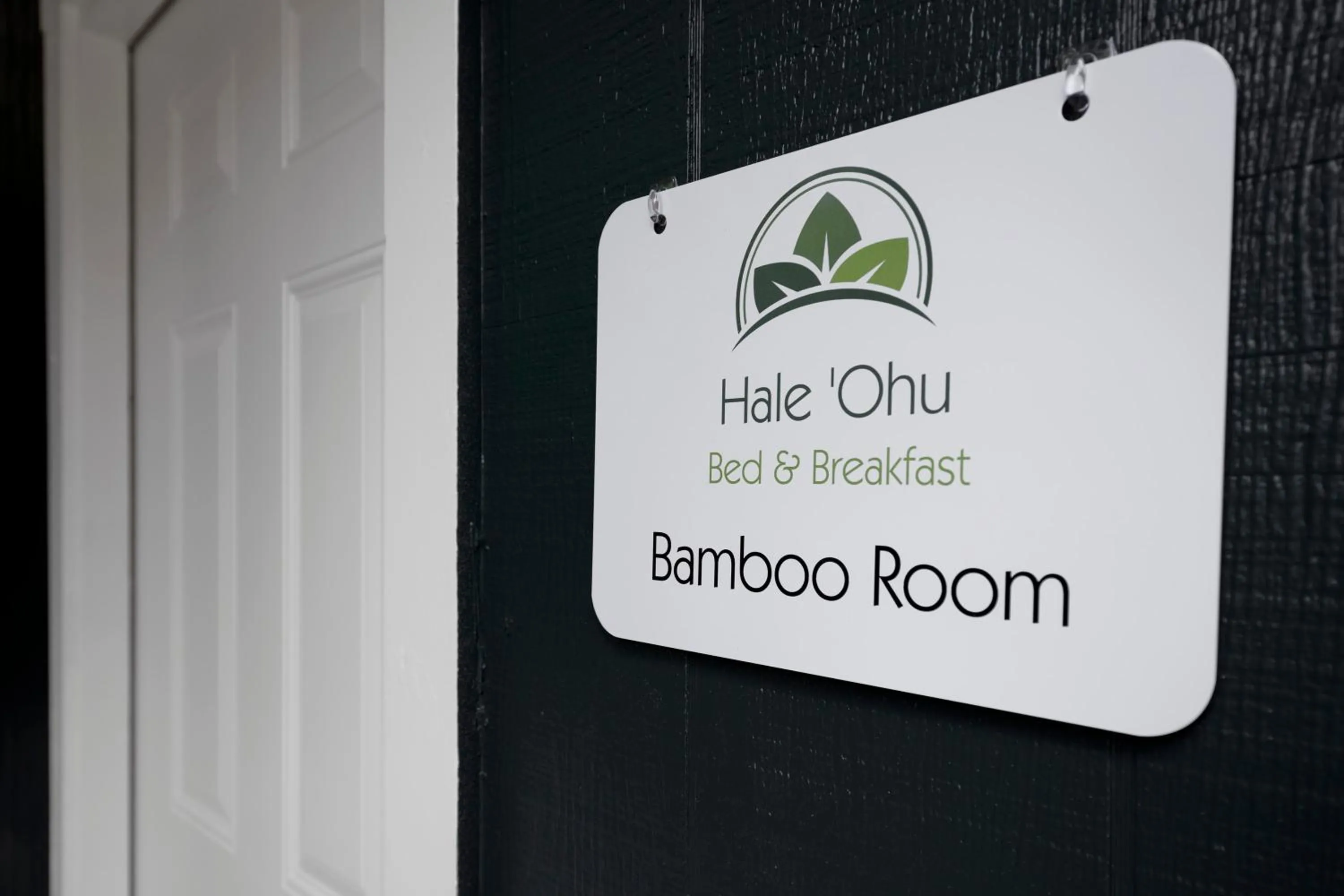 Property logo or sign in Hale 'Ohu Bed & Breakfast