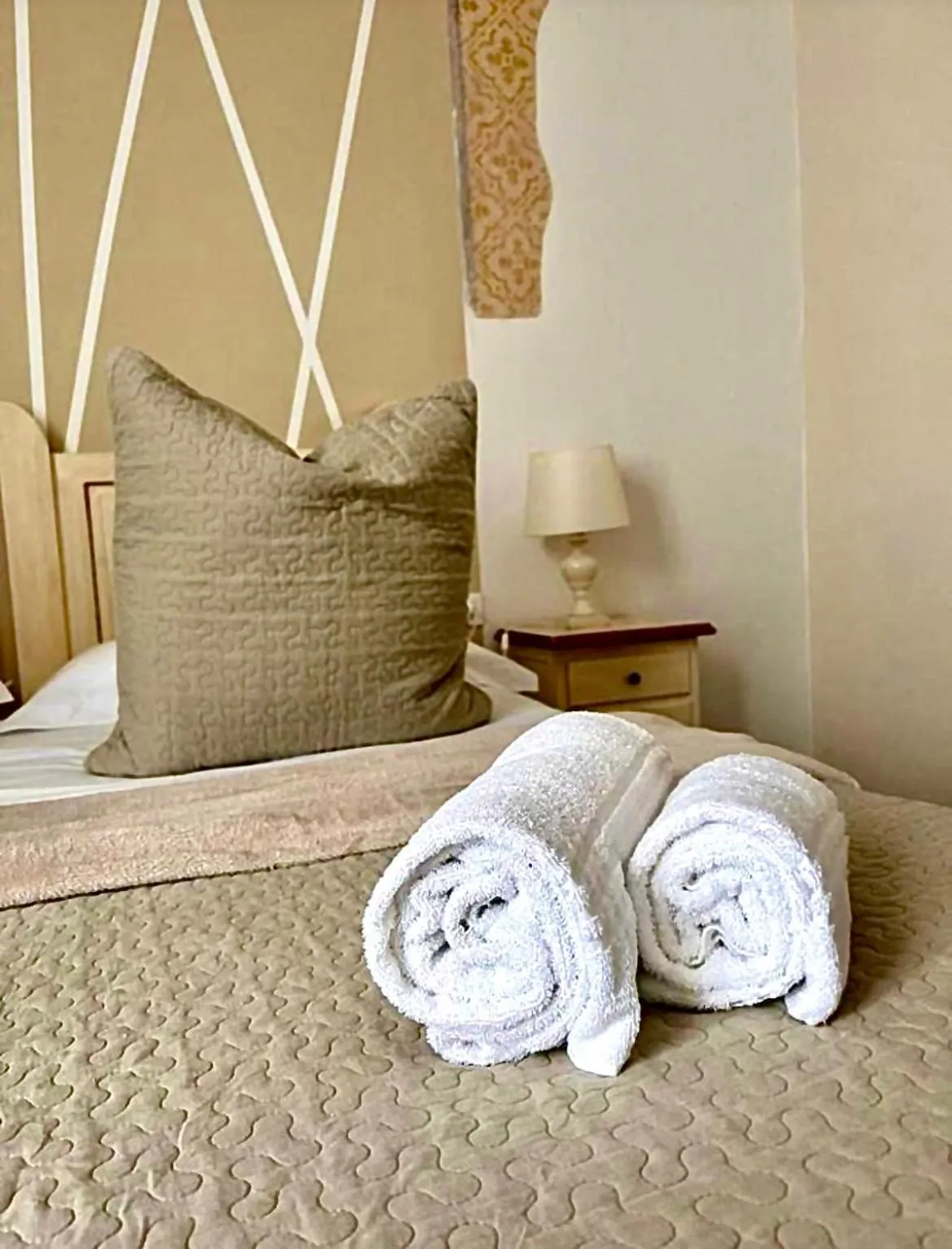 Bedroom, Bed in Soggiorno Pezzati