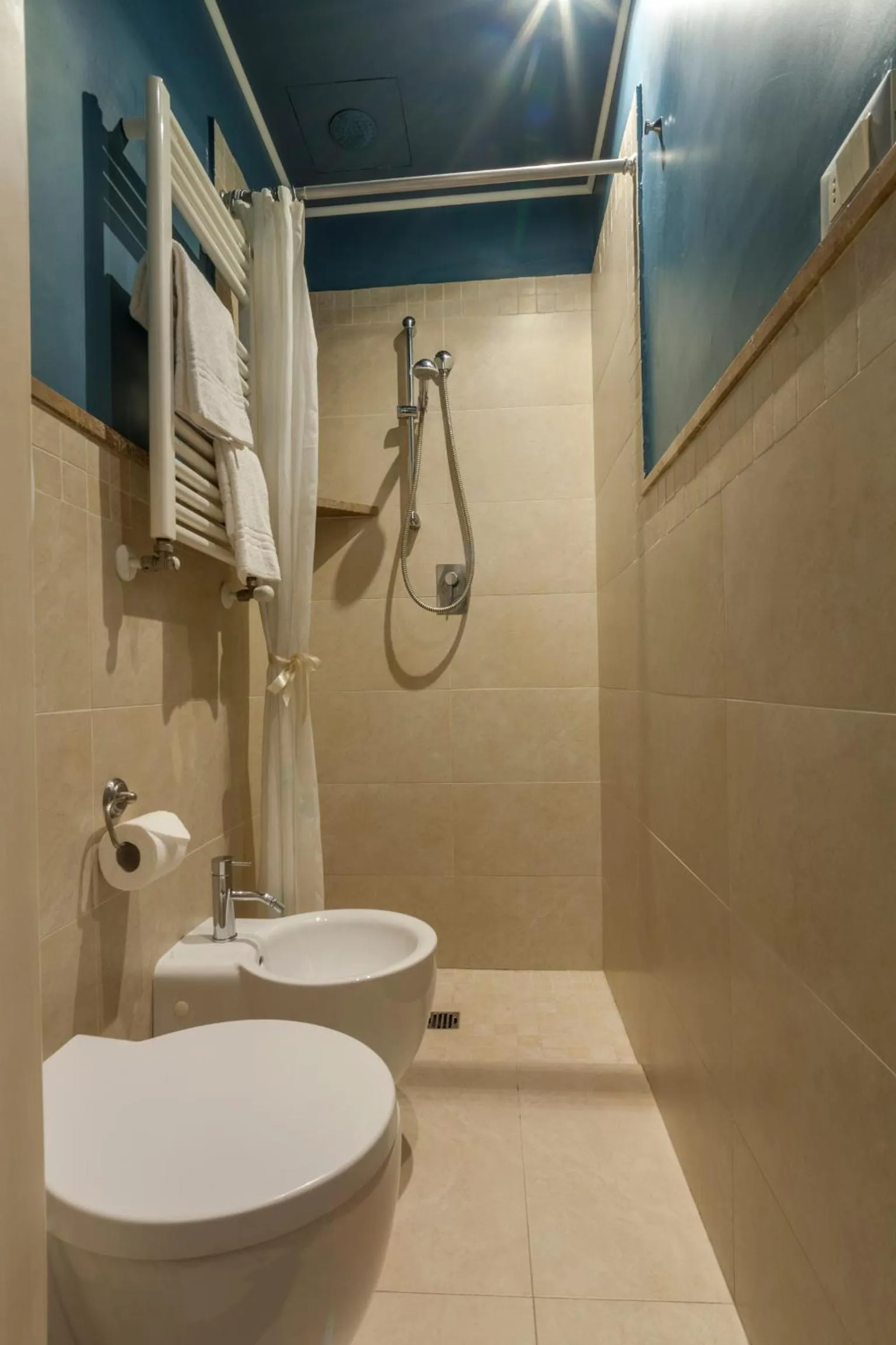 Bathroom in Soggiorno Pezzati