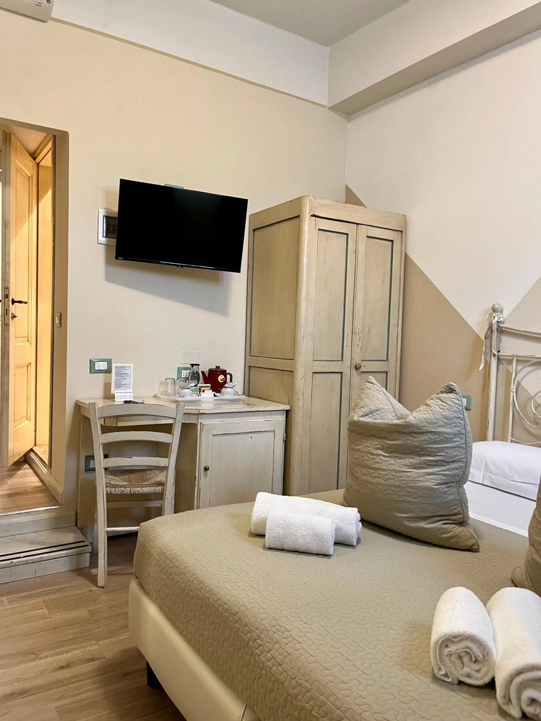 Photo of the whole room, Bed in Soggiorno Pezzati