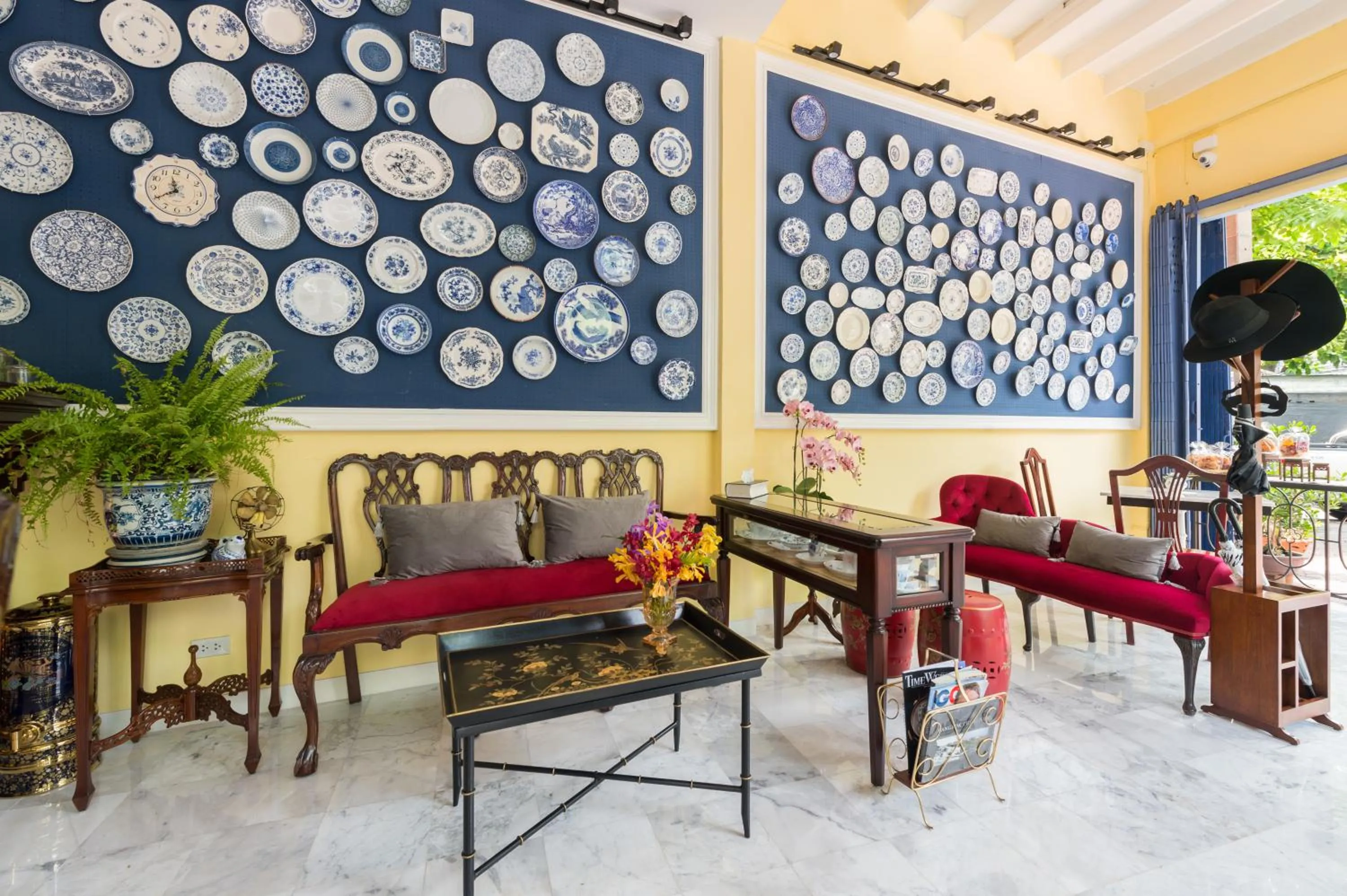 Communal lounge/ TV room in The Unforgotten B&B