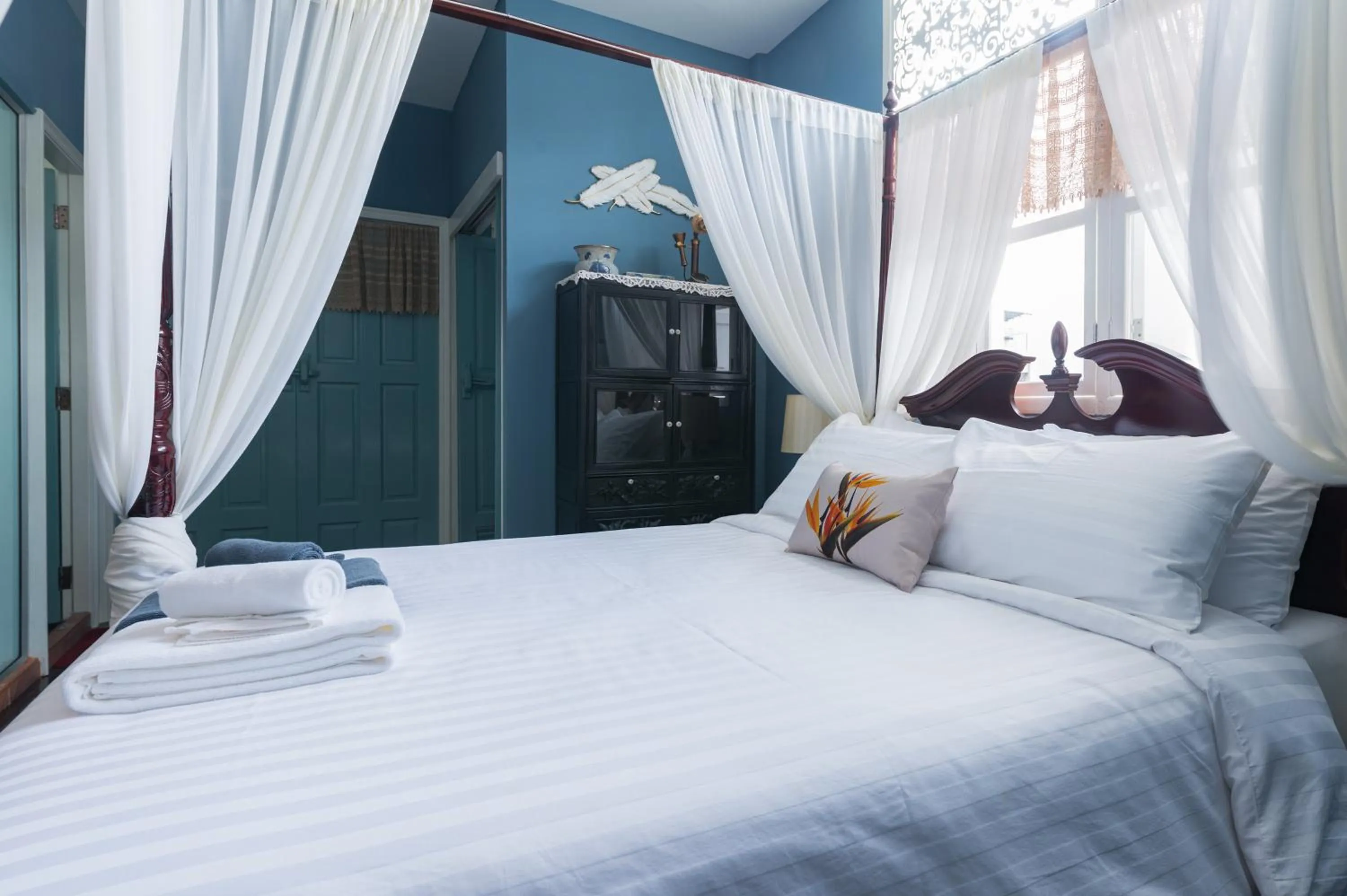 Bed in The Unforgotten B&B