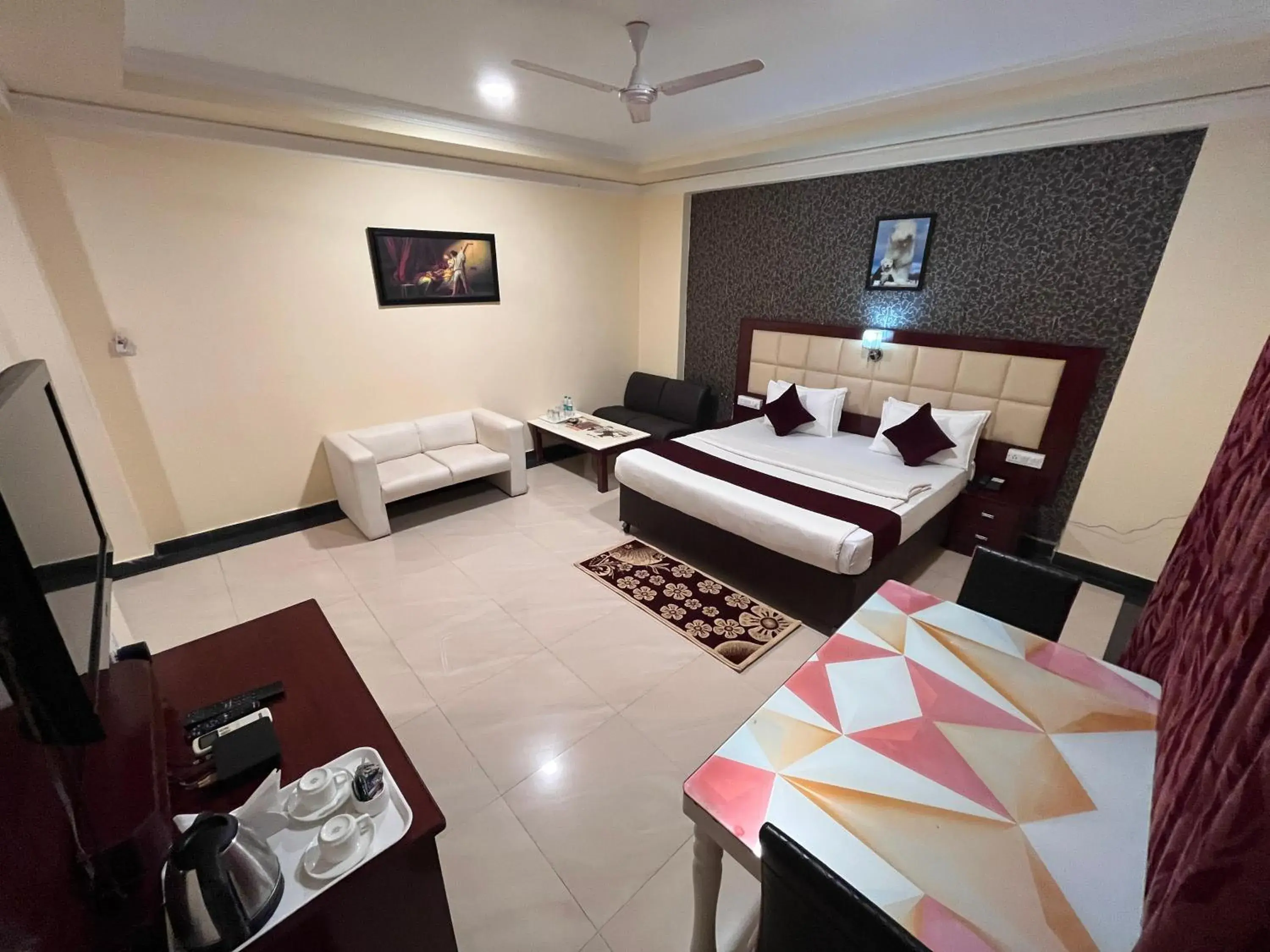 Bed in Ananya Comfortss Bed in Ananya Comfortss