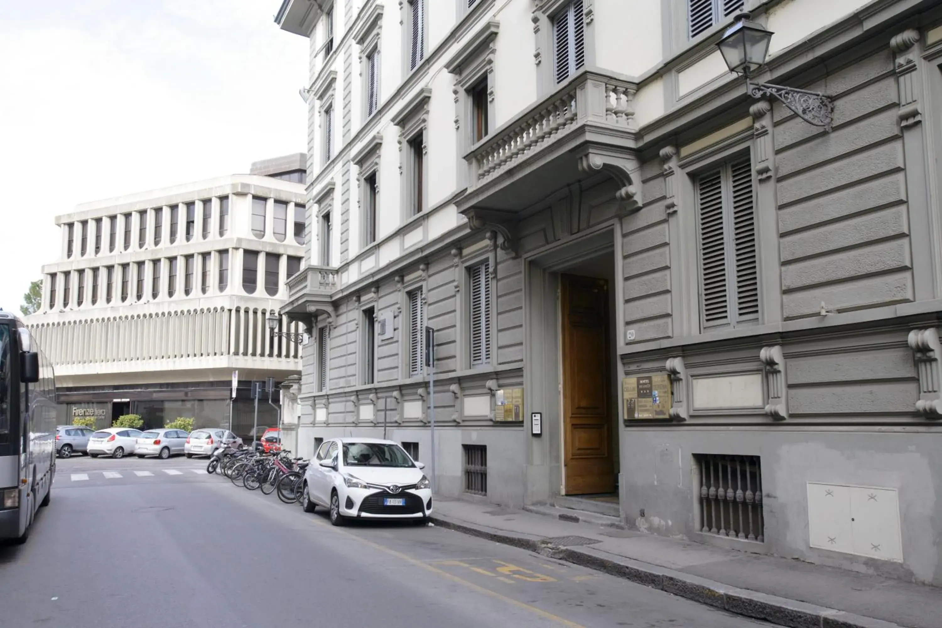 Property building in Hotel Desirèe Property building in Hotel Desirèe