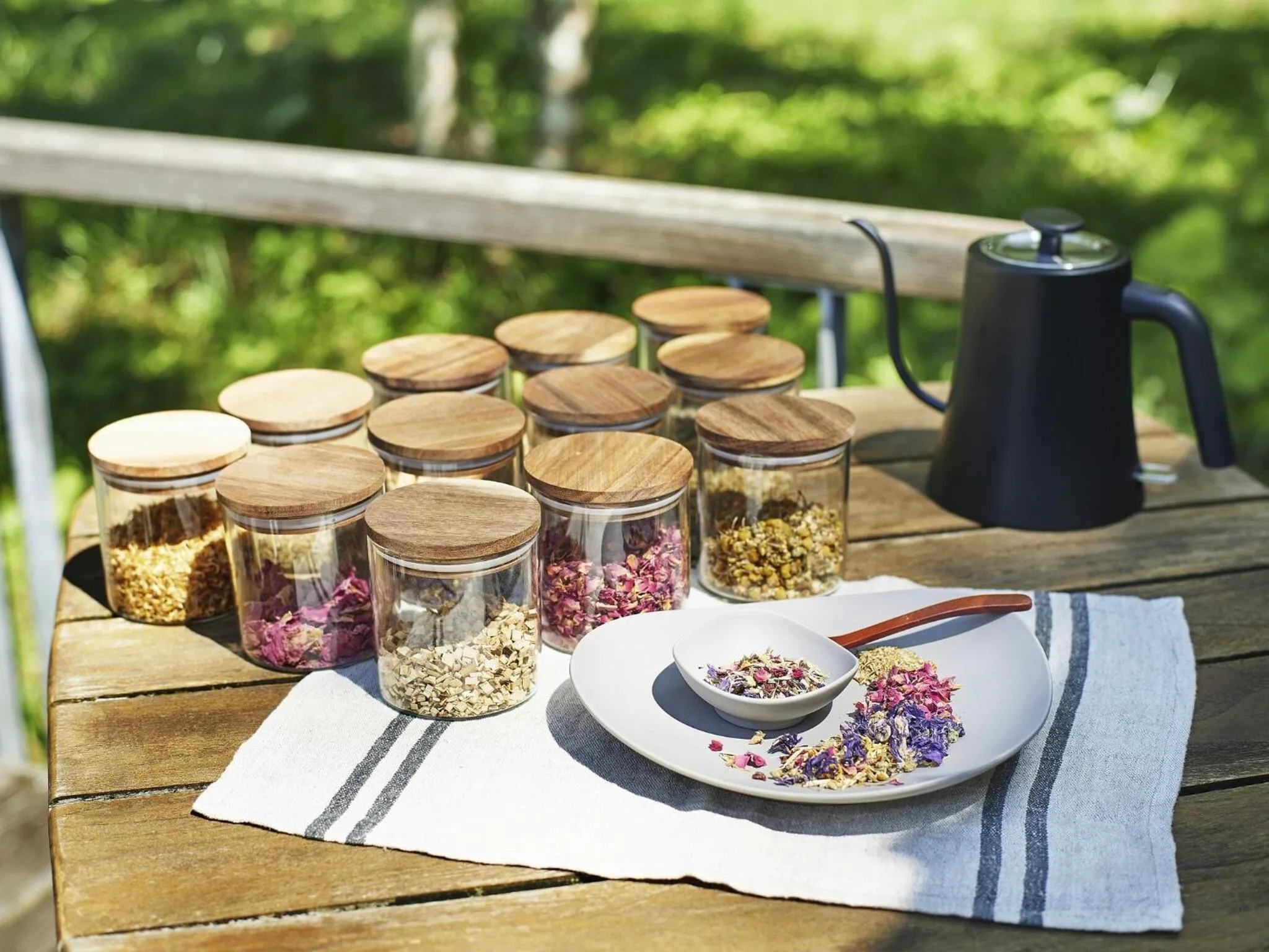 Drinks in Hakone Retreat villa 1f