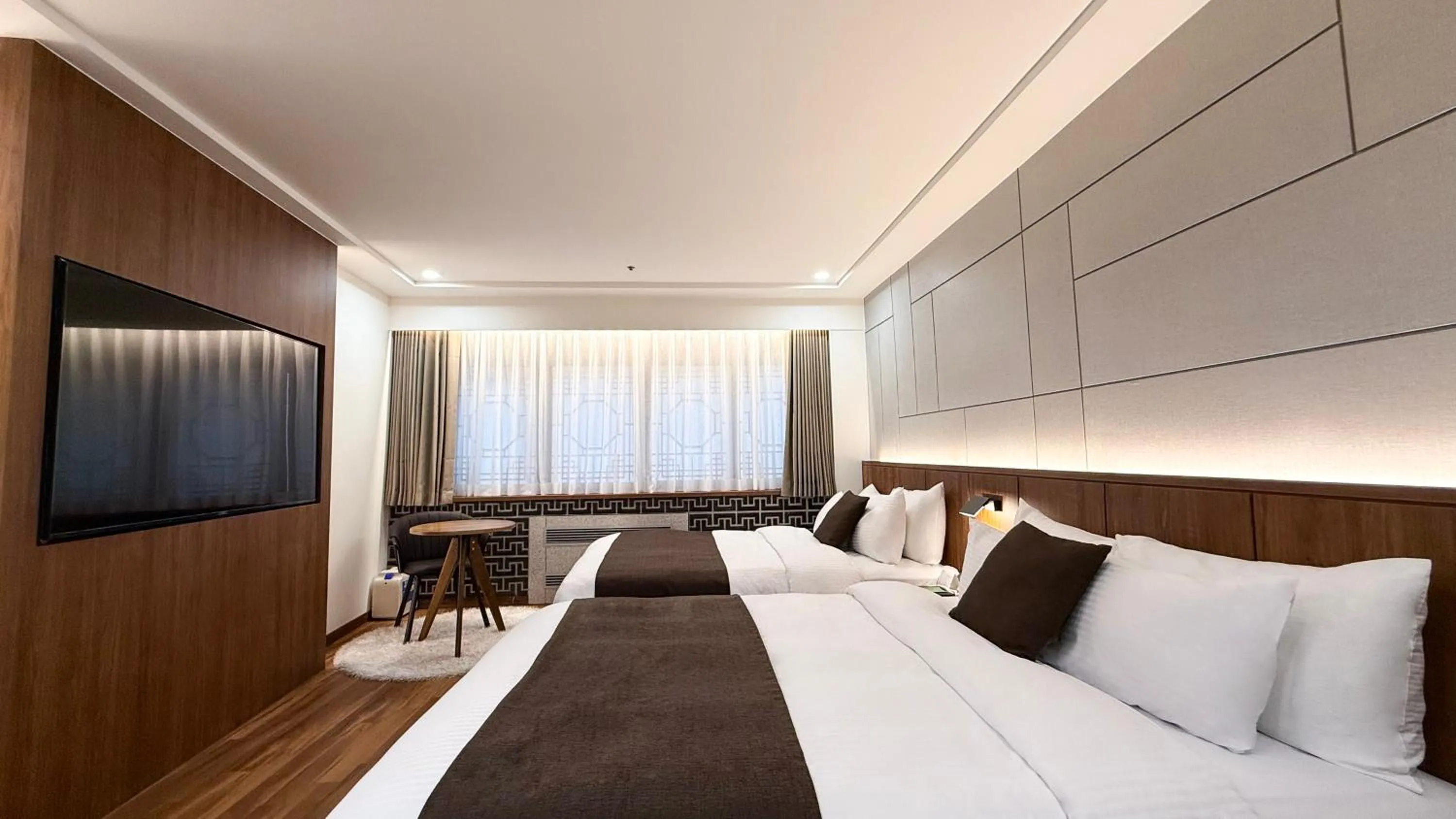 Bed in Commodore Hotel Busan