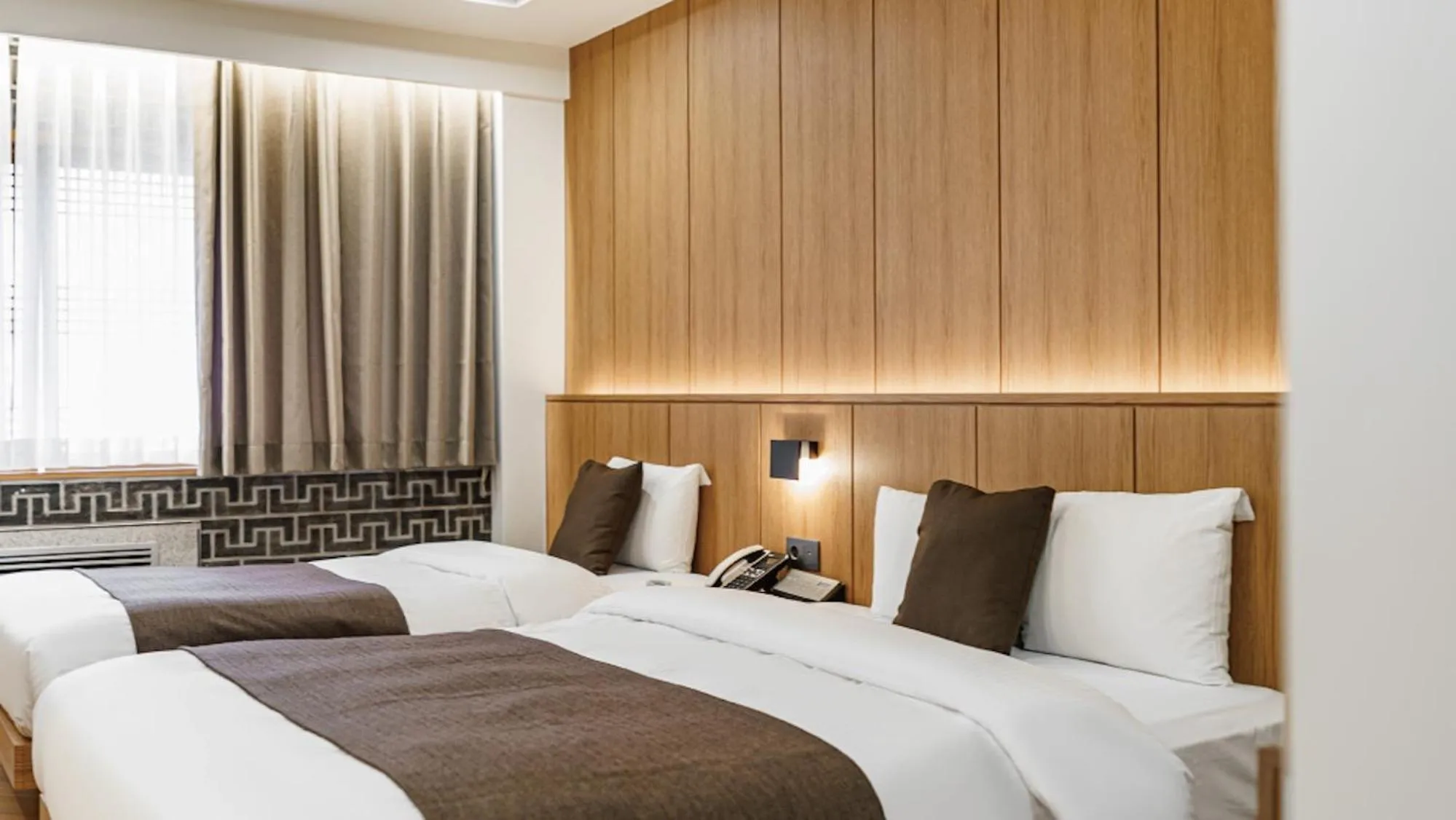 Bed in Commodore Hotel Busan