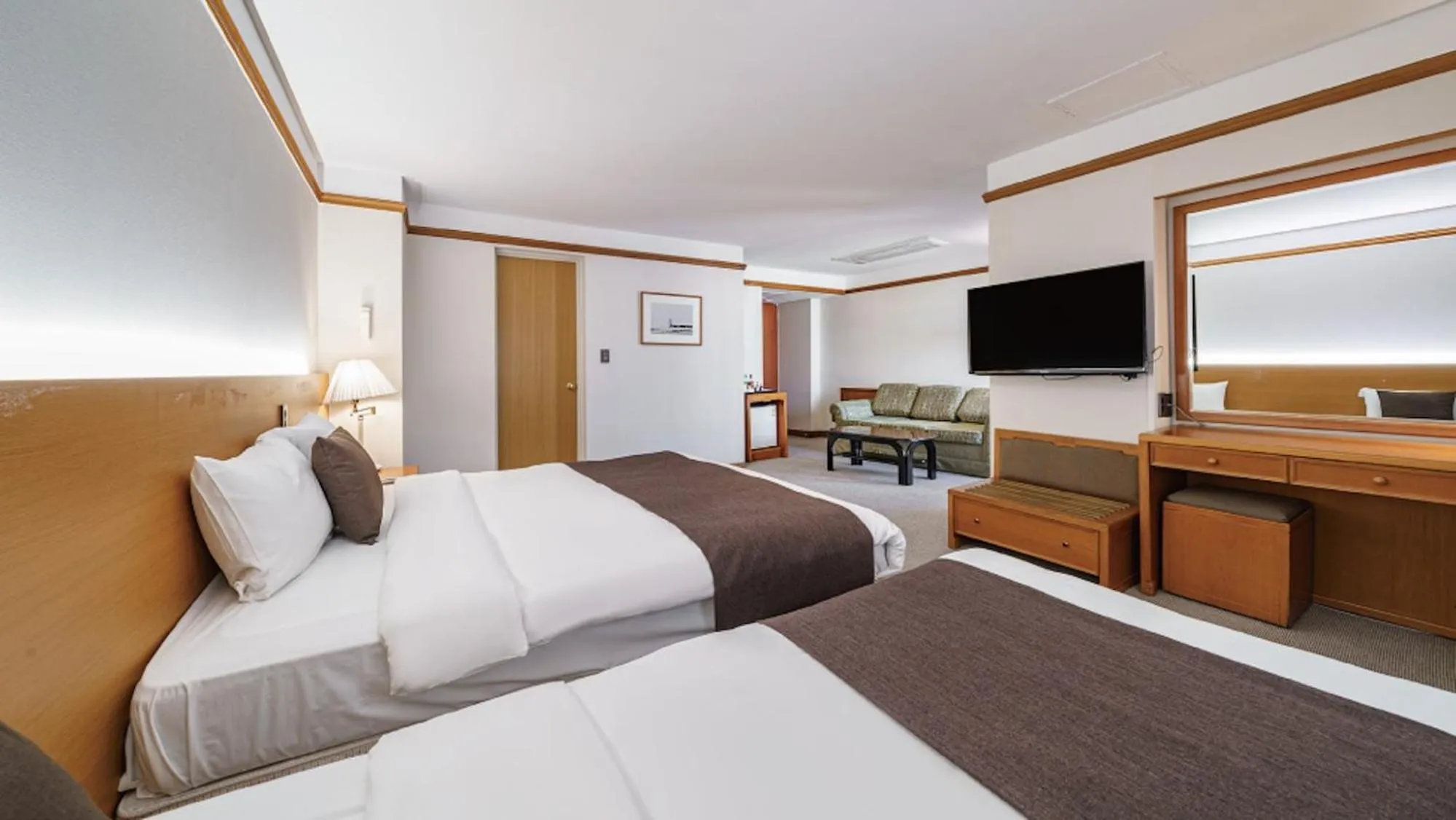 Bed in Commodore Hotel Busan