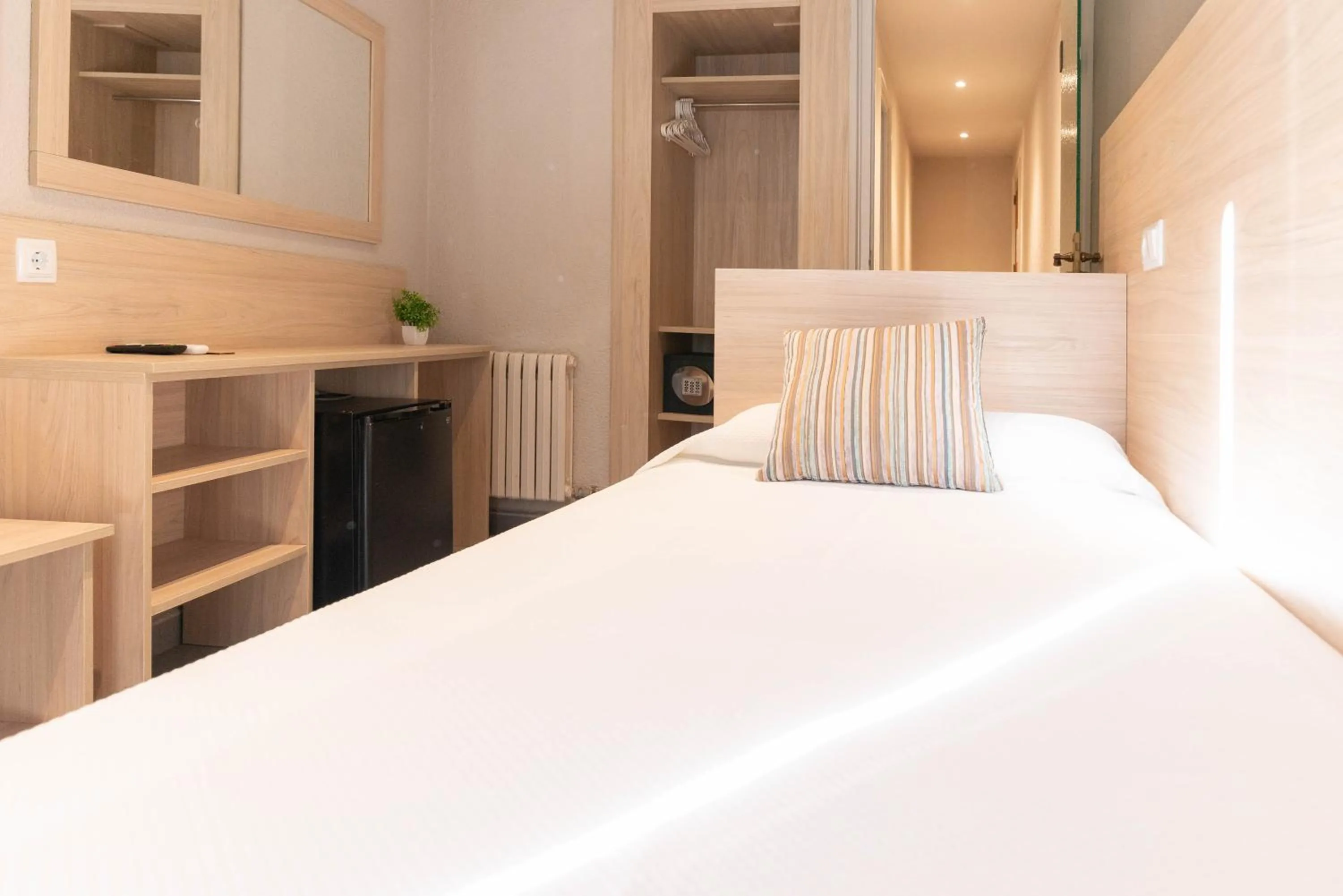 Bed in Hotel S'Agoita