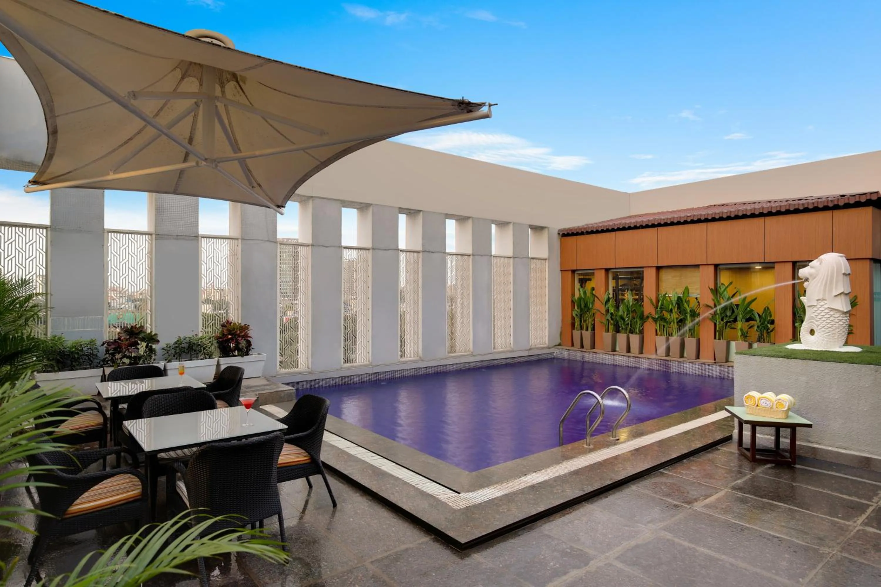 Swimming pool in Lemon Tree Premier, Navi Mumbai