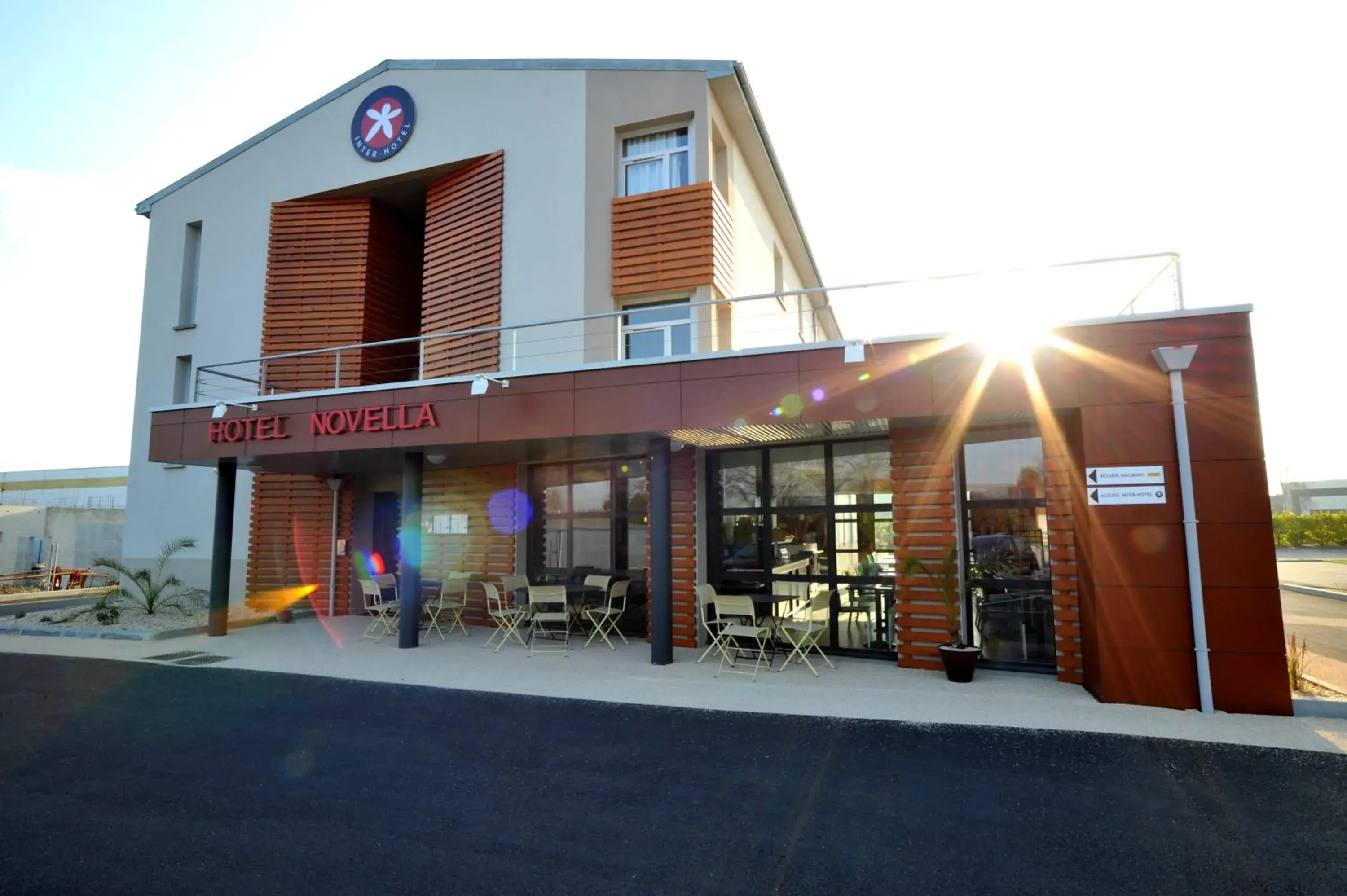 Facade/entrance in The Originals City, Hotel Novella Premium, Nantes Est Facade/entrance in The Originals City, Hotel Novella Premium, Nantes Est