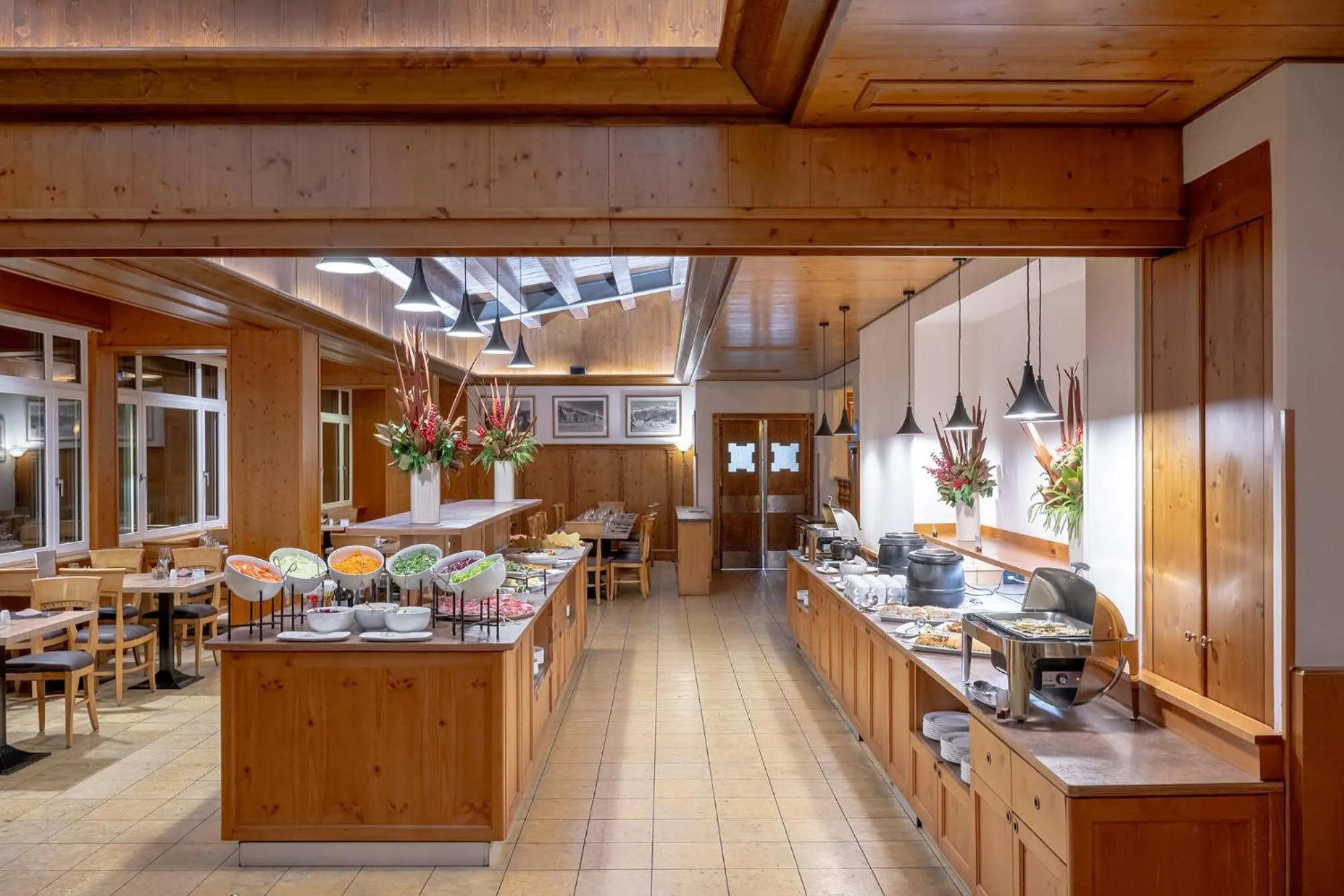 Restaurant/places to eat in Grand Hotel Misurina