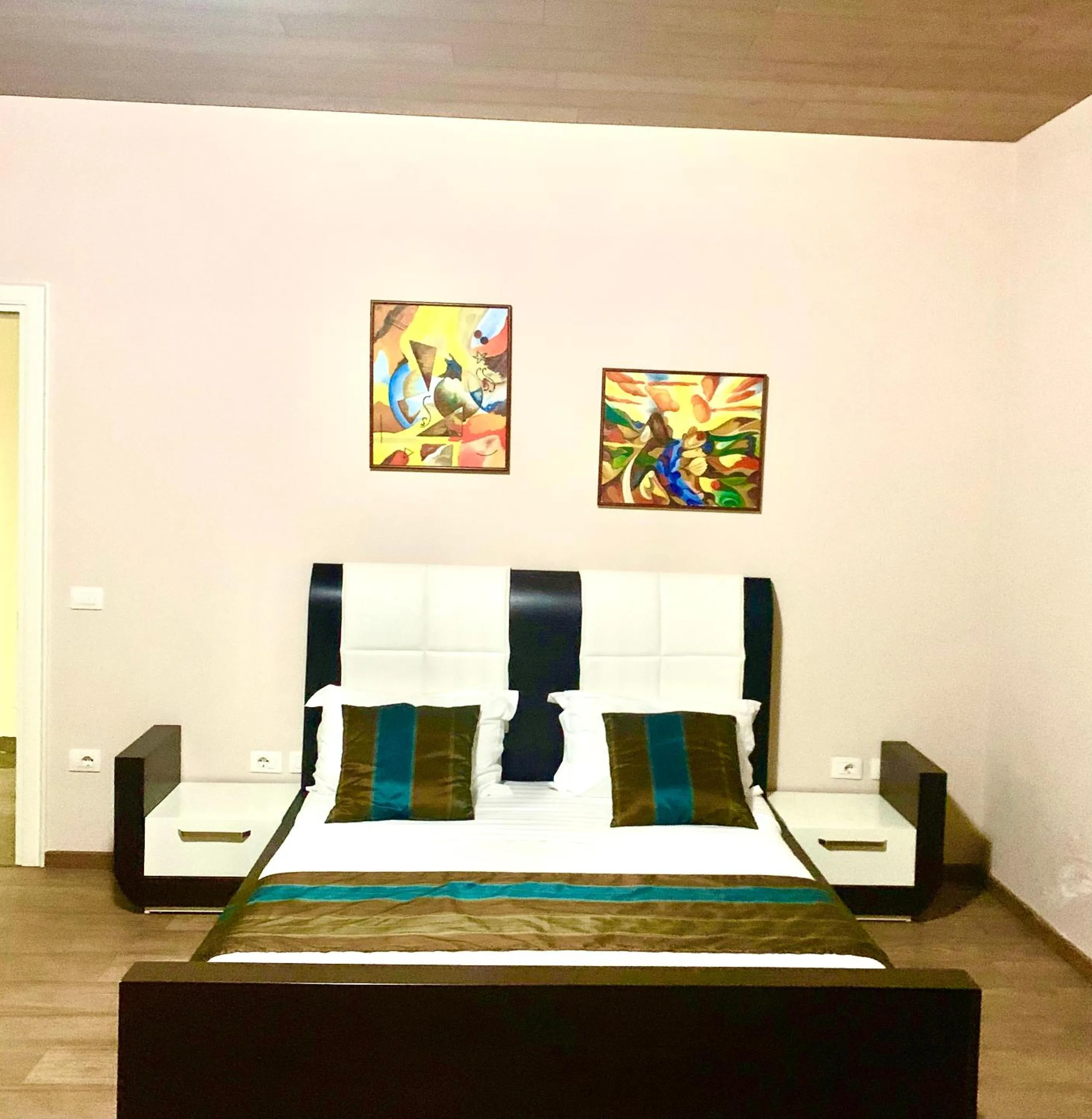 Diamond Beach Residence Hotel