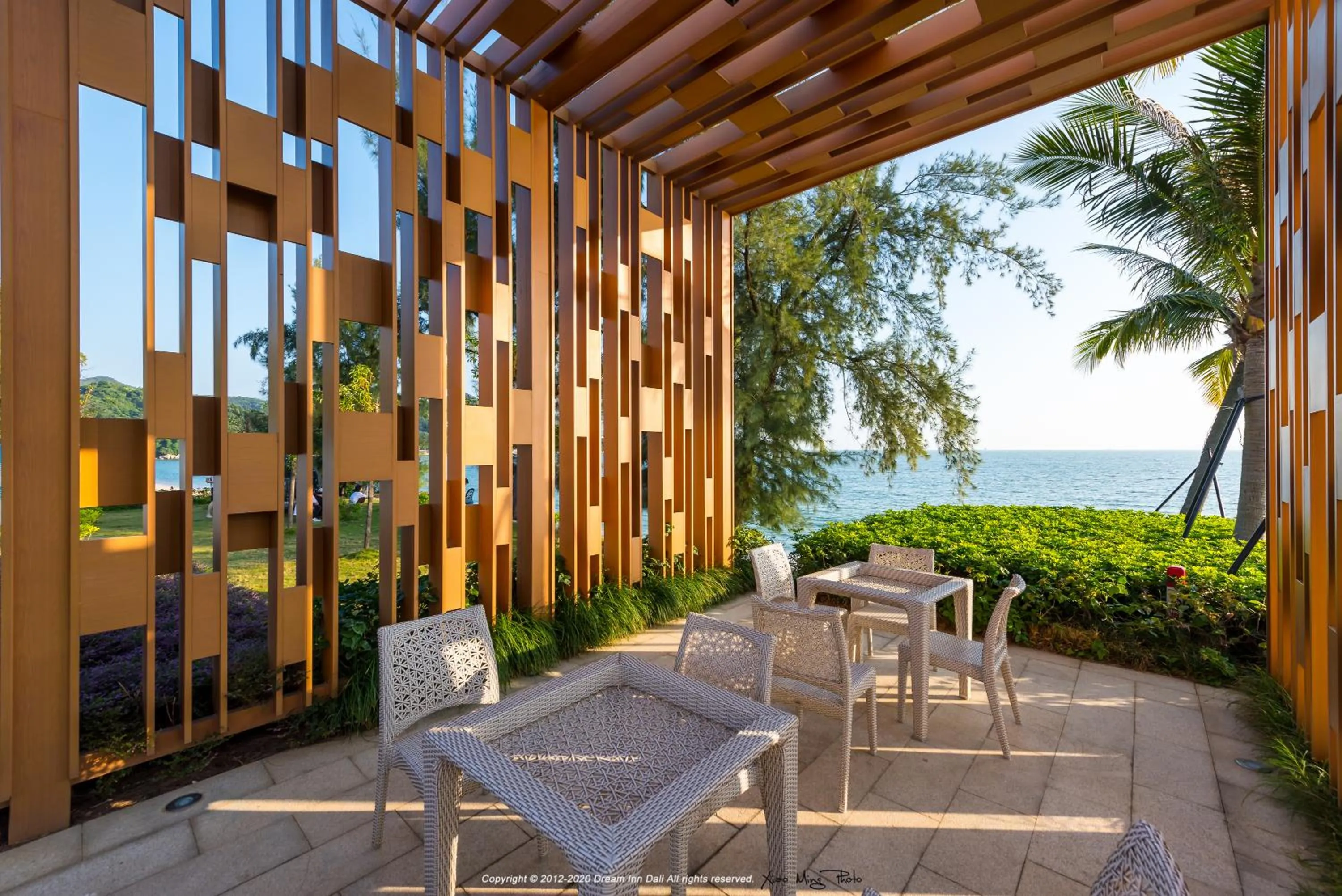 Seating area in Shenzhen Marriott Hotel Golden Bay