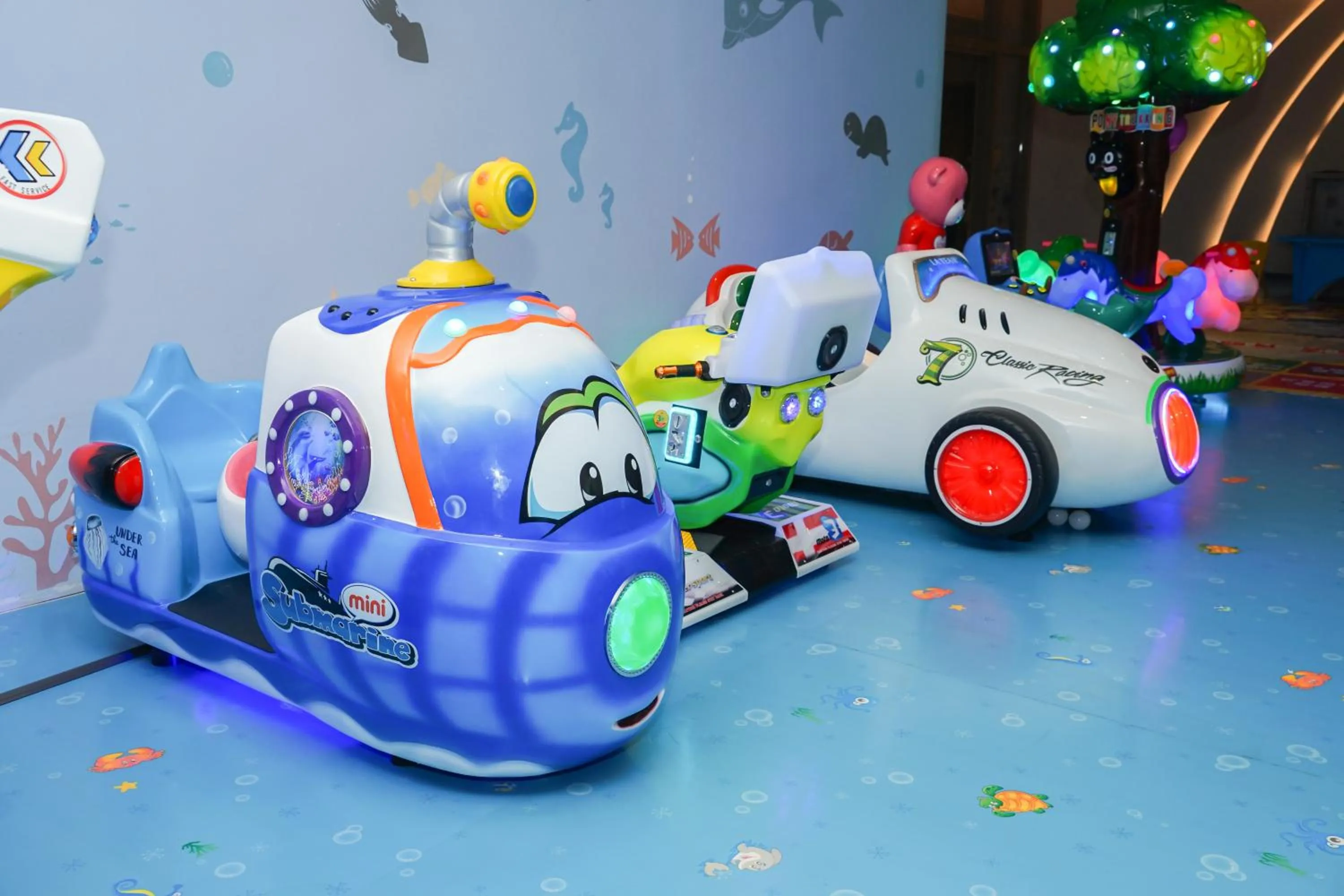 Children play ground in Shenzhen Marriott Hotel Golden Bay