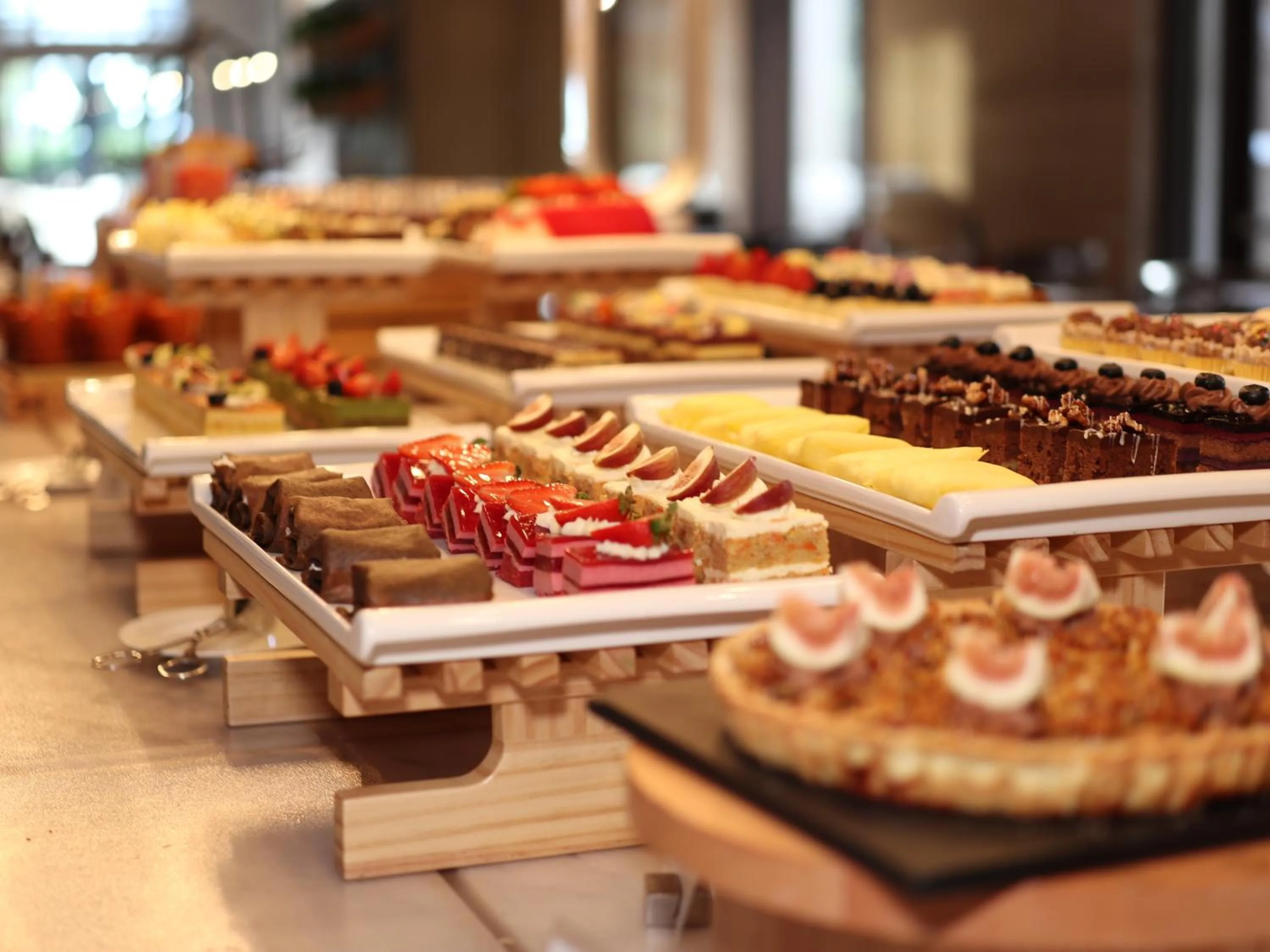 Food in Shenzhen Marriott Hotel Golden Bay