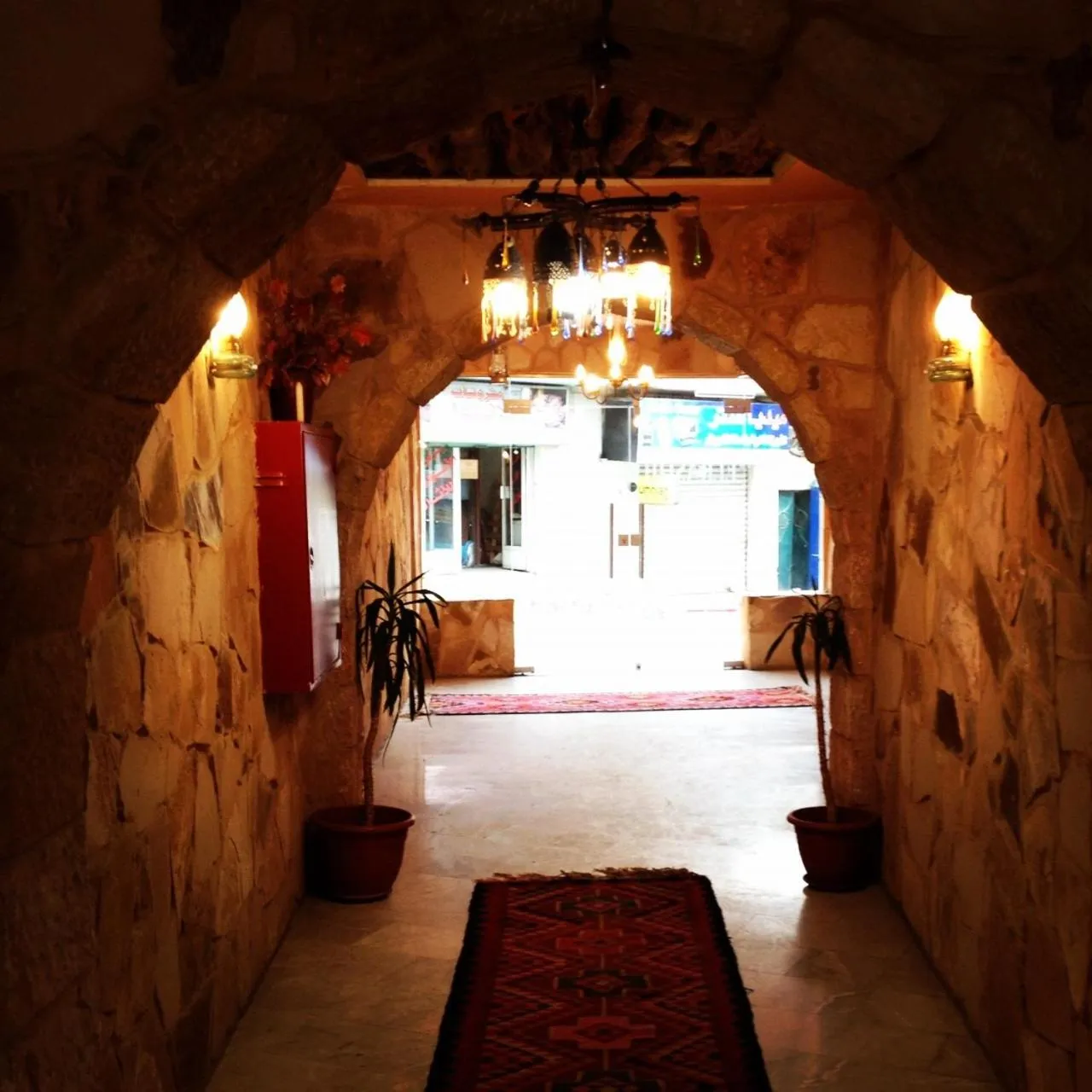 Decorative detail in Al Rashid Hotel