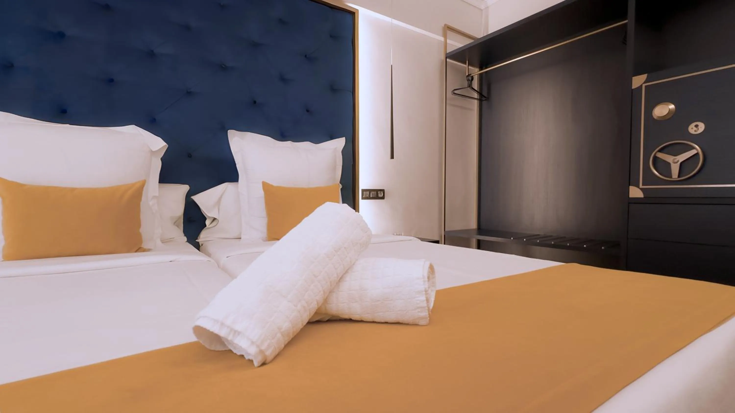 Bed in Design Plus Bex Hotel