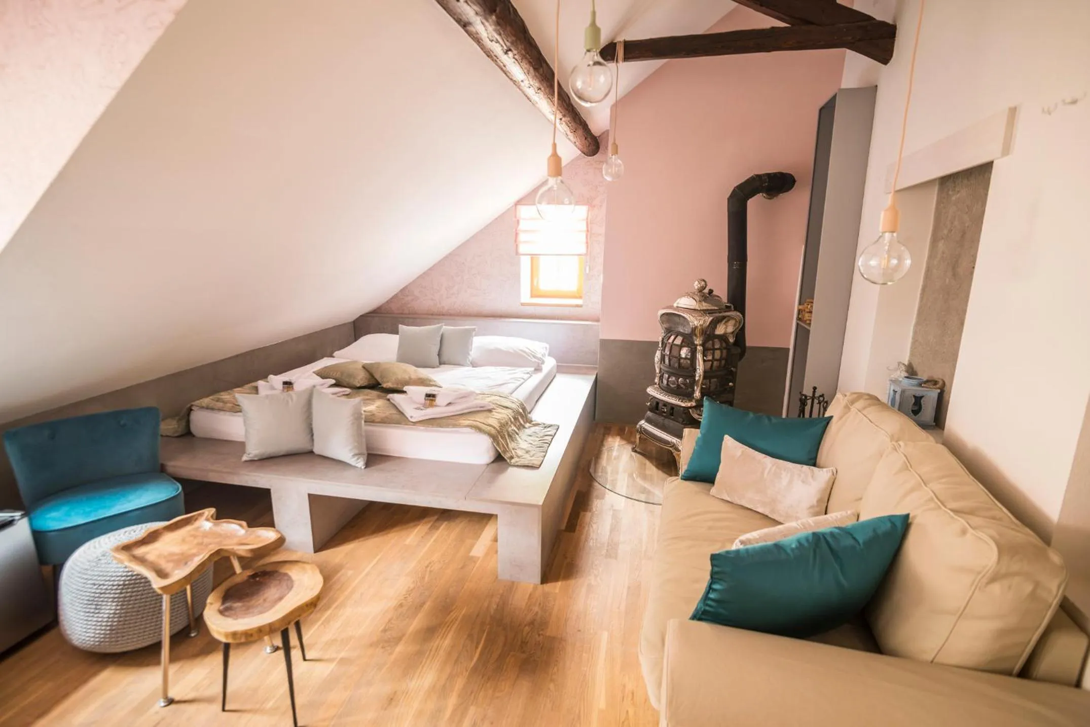 Photo of the whole room in Krumlovská pohádka