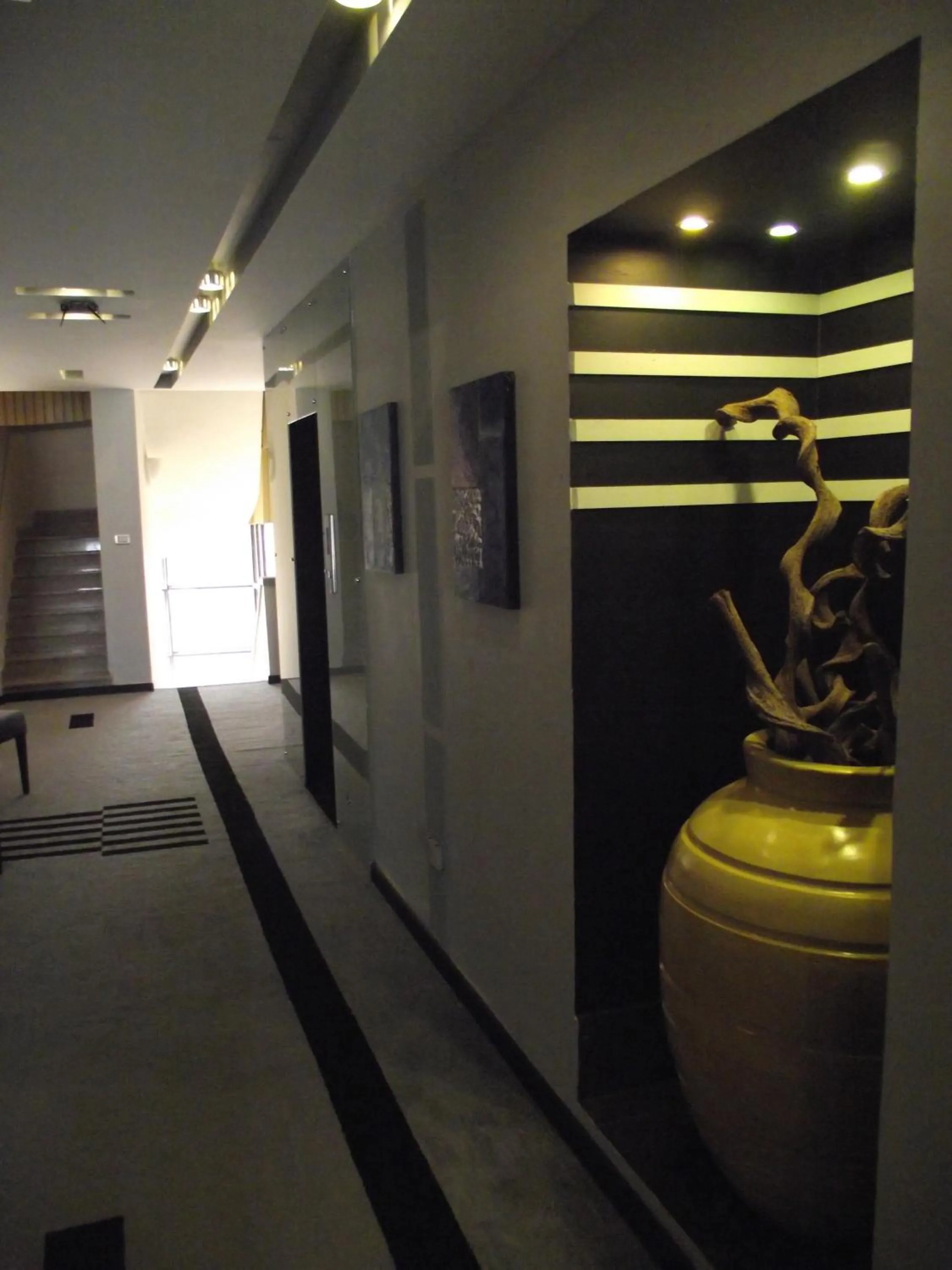 Decorative detail in Crystal Suites