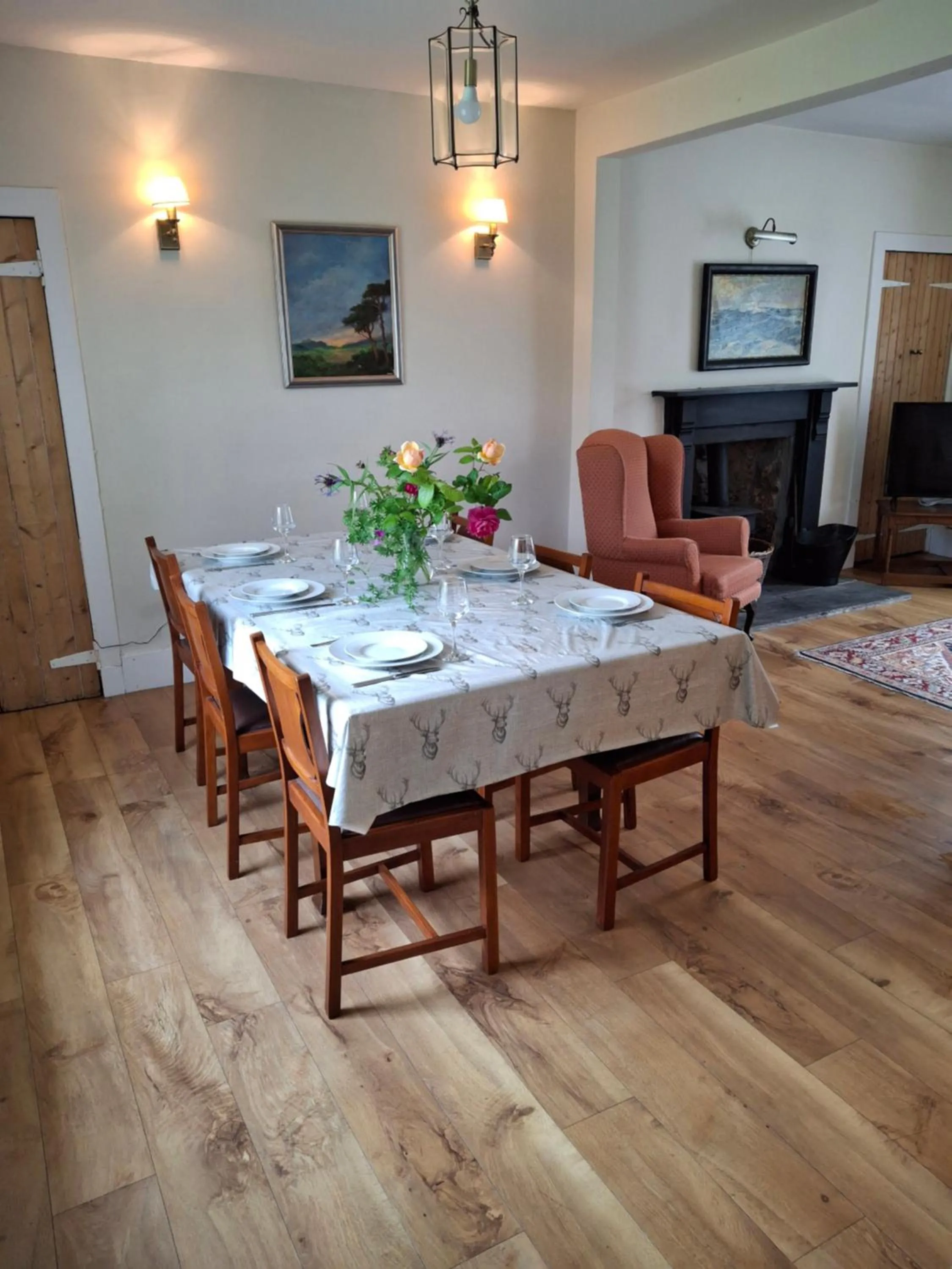 Dining area in Aberlour Cottages - Bolthole & Retreat