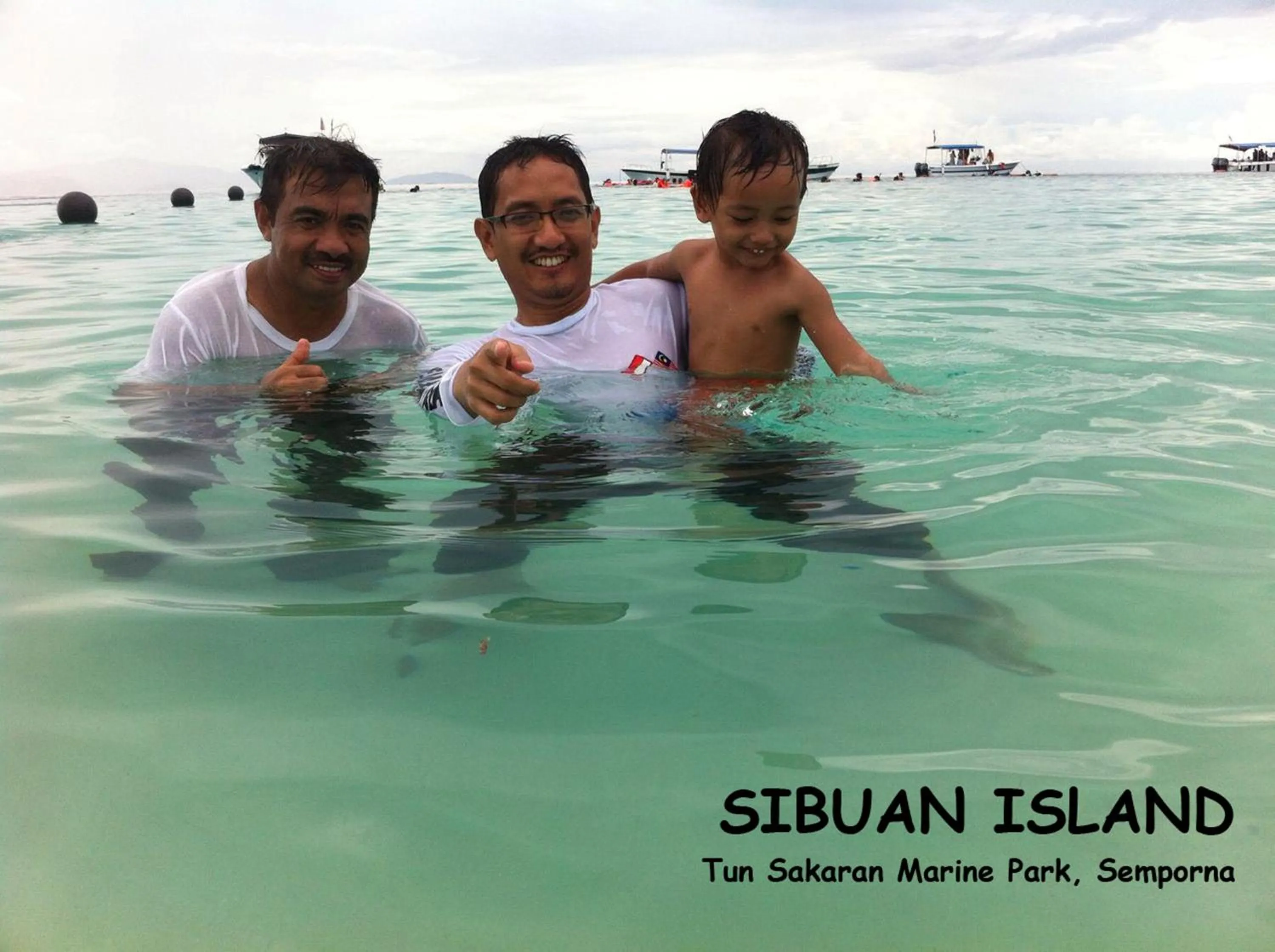 Snorkeling in RTMS Guesthouse Semporna
