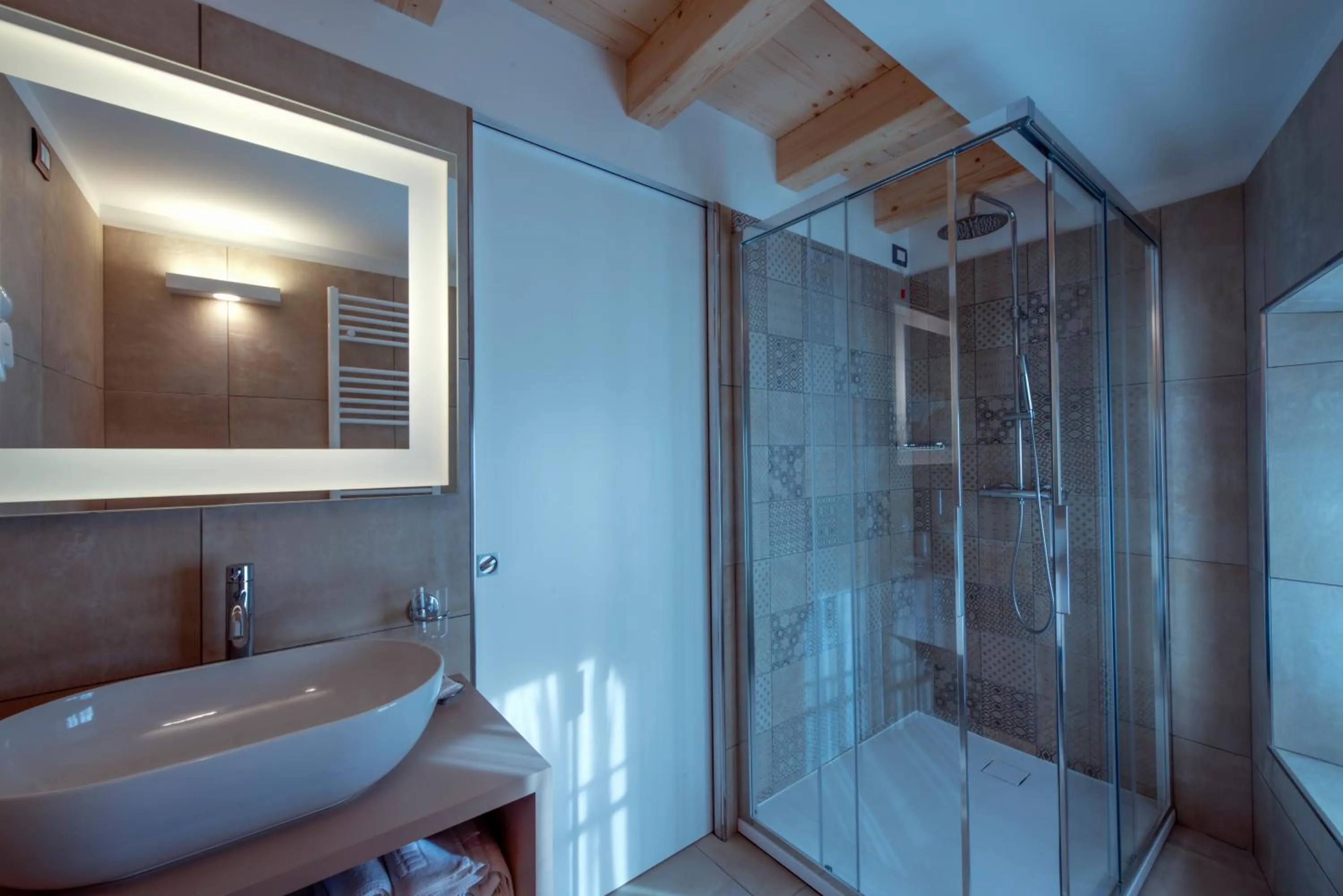 Shower in Hotel La Meridiana