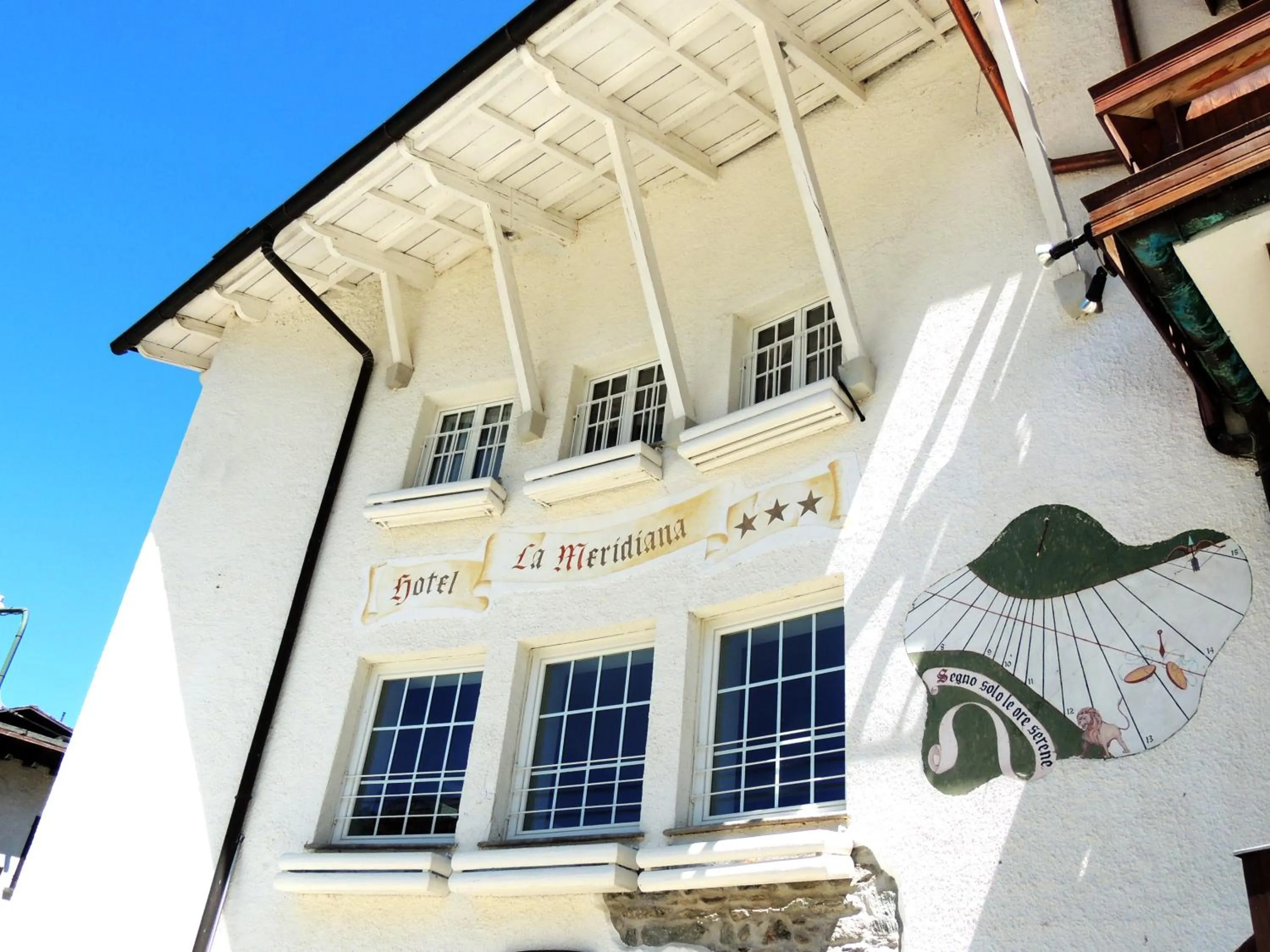 Property building in Hotel La Meridiana