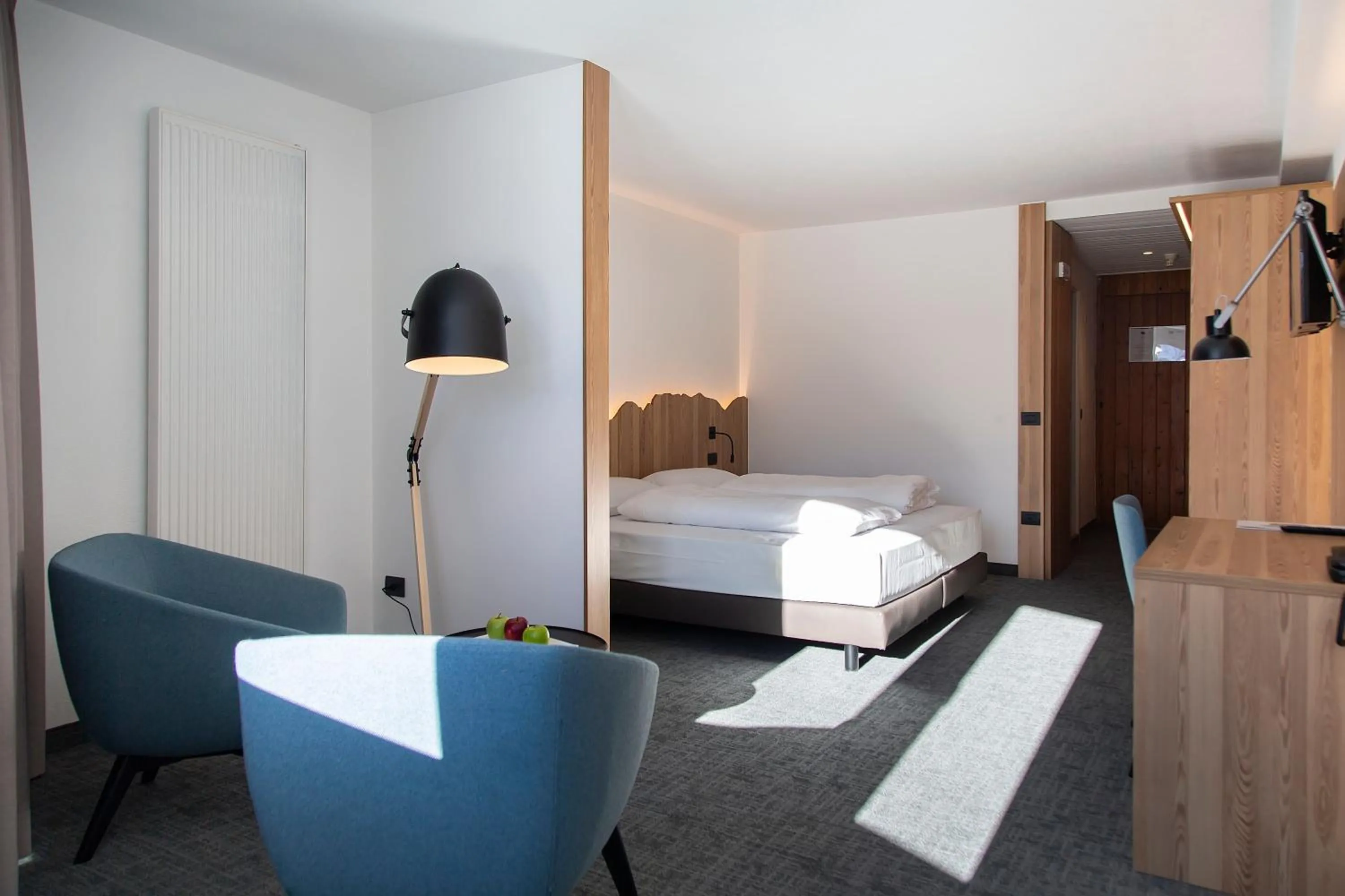 Photo of the whole room, Bed in Blu Hotel Senales Zirm-Cristal