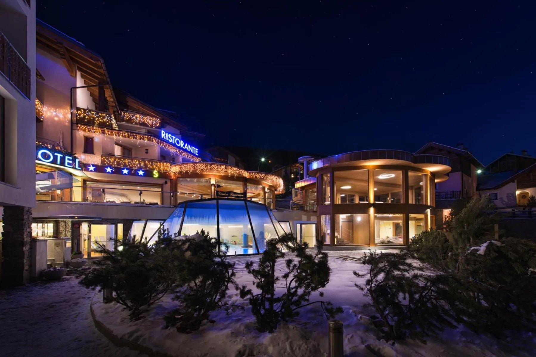 Facade/entrance in Hotel Baita Montana