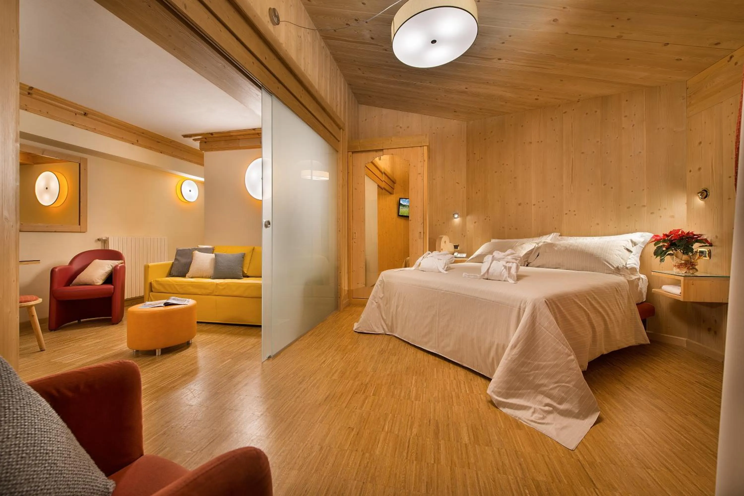 Bedroom, Bed in Hotel Baita Montana