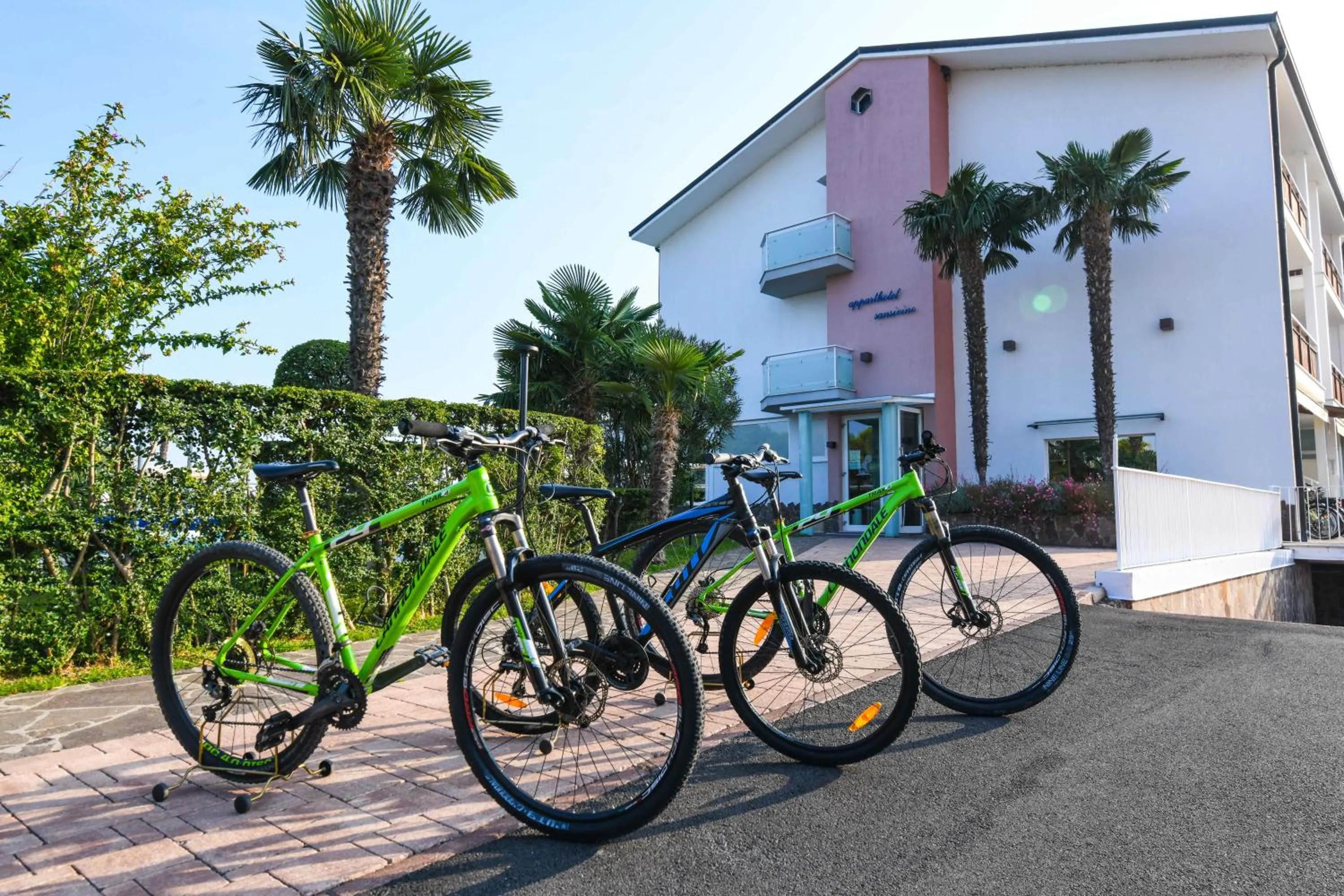 Cycling in Apparthotel San Sivino