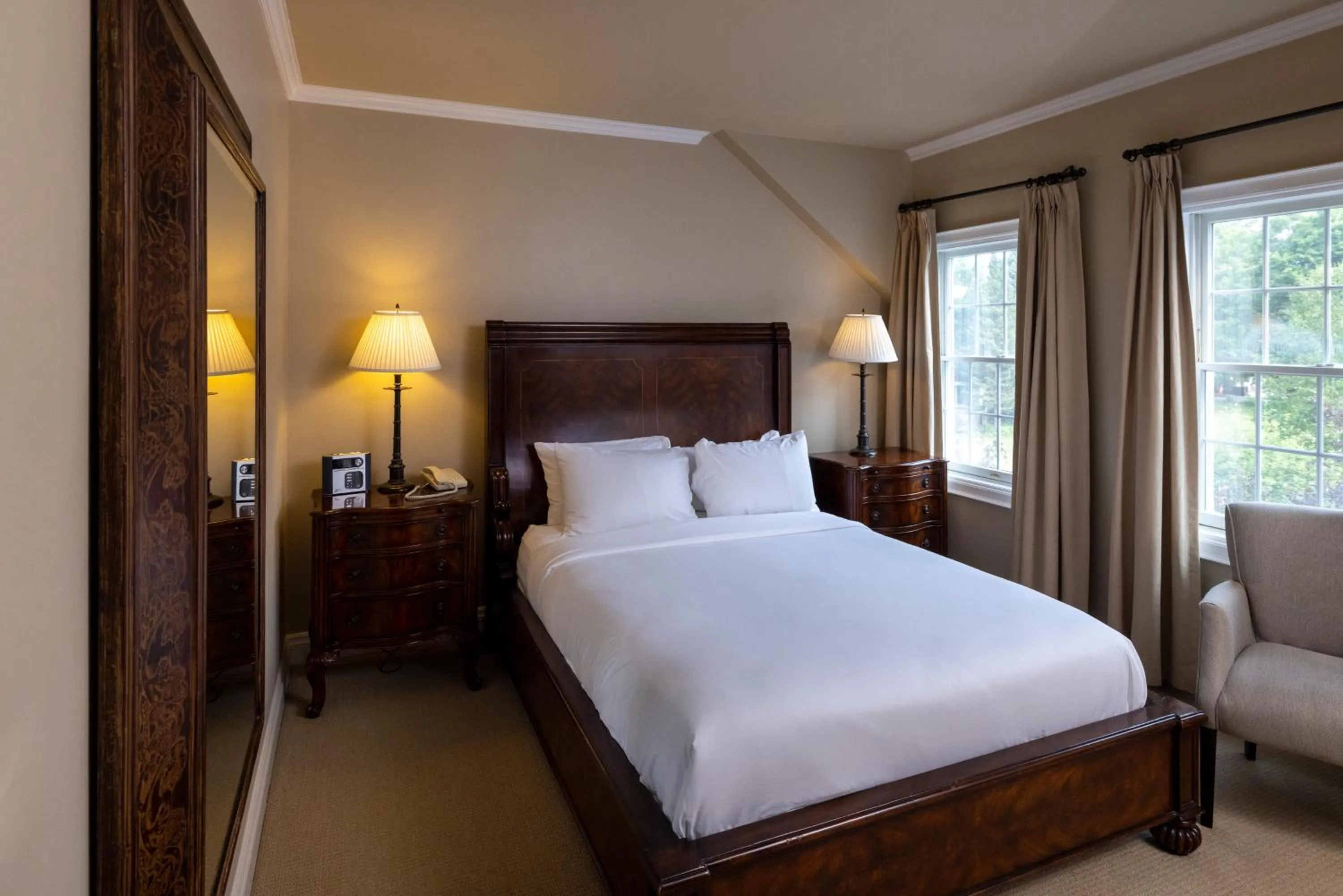 Bed in Windermere House