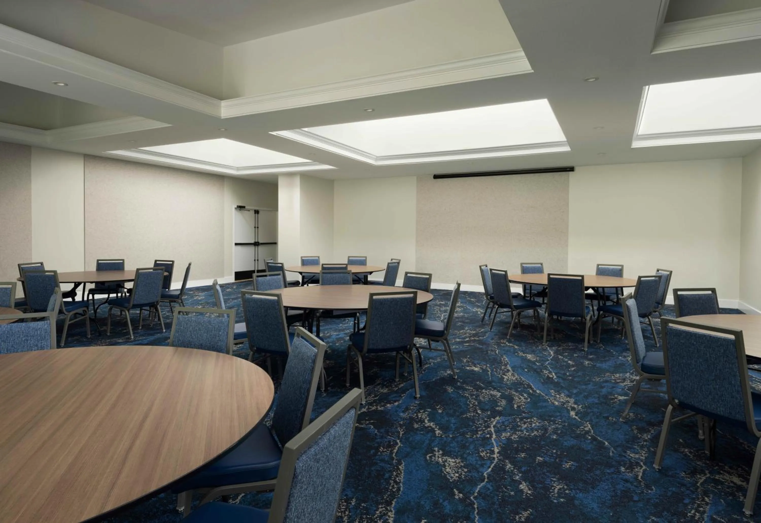 Meeting/conference room in Inn at Morro Bay