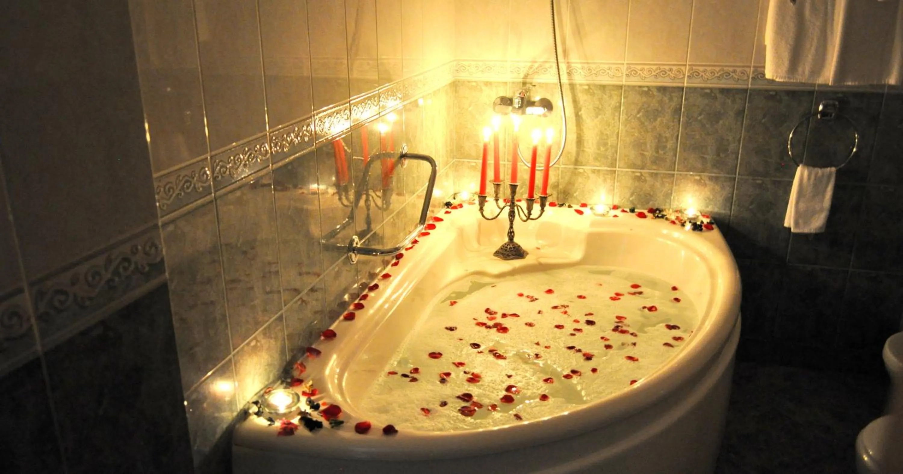 Bathroom in Hotel Izvora - Garden Retreat