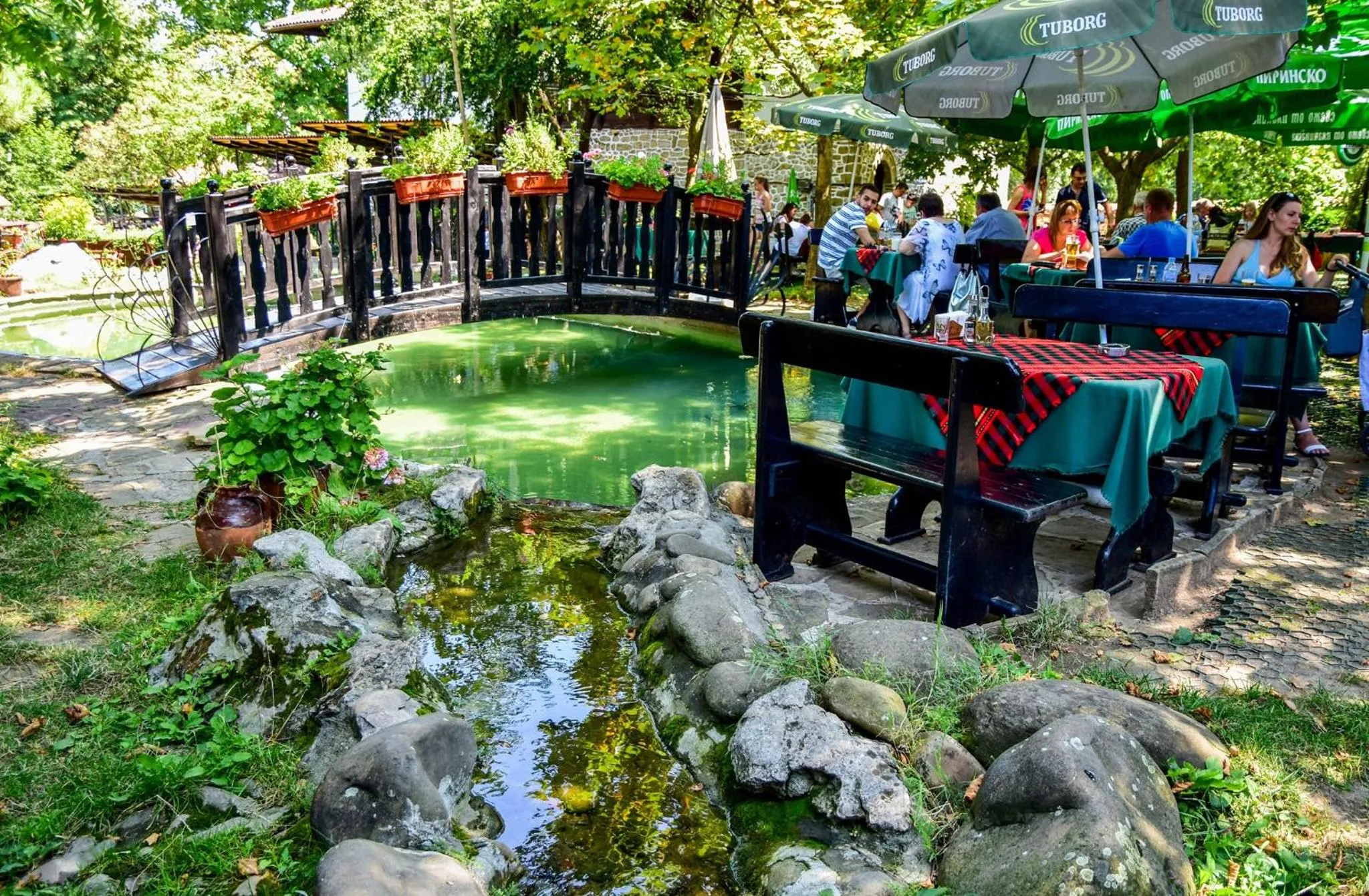 Restaurant/places to eat in Hotel Izvora - Garden Retreat