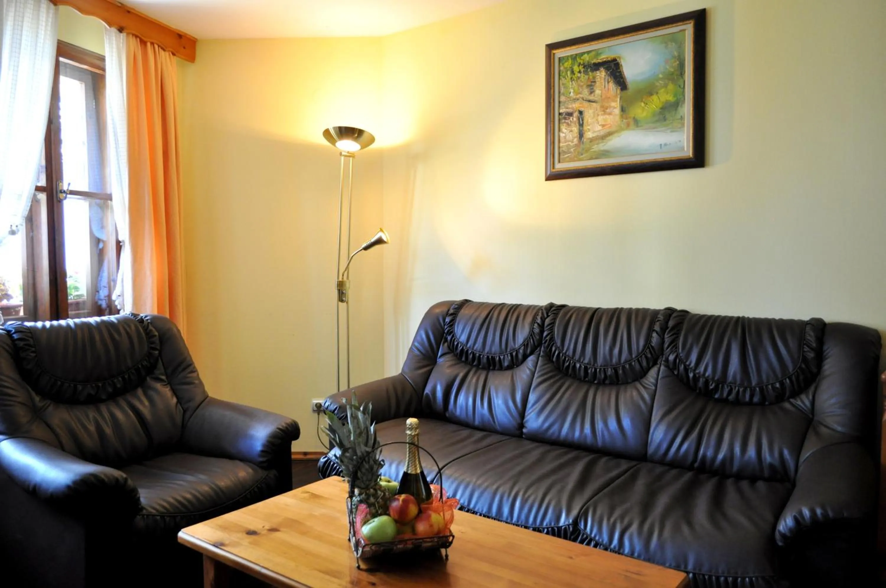 Living room in Hotel Izvora - Garden Retreat