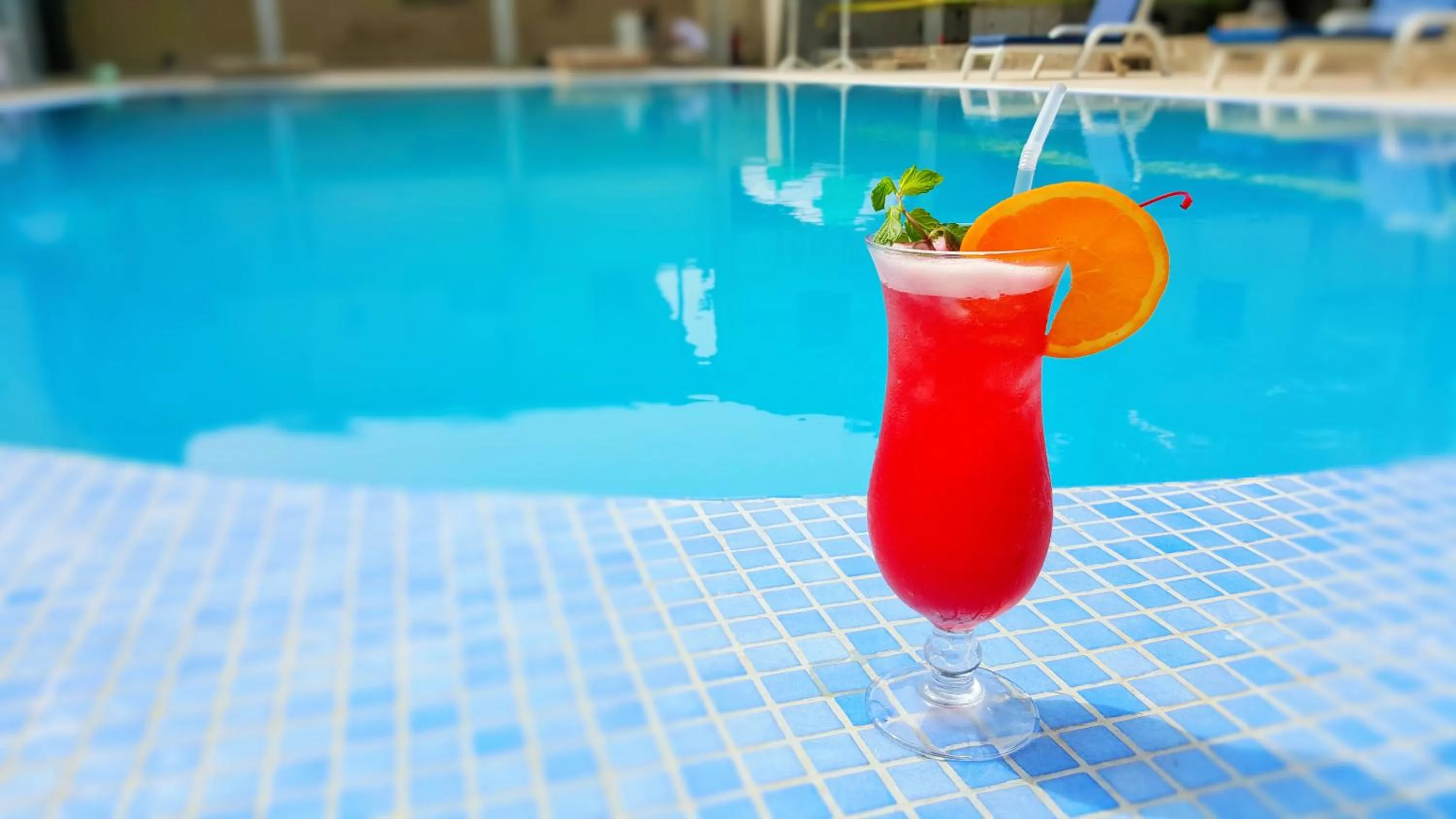 Swimming pool in Mamba Point Hotel