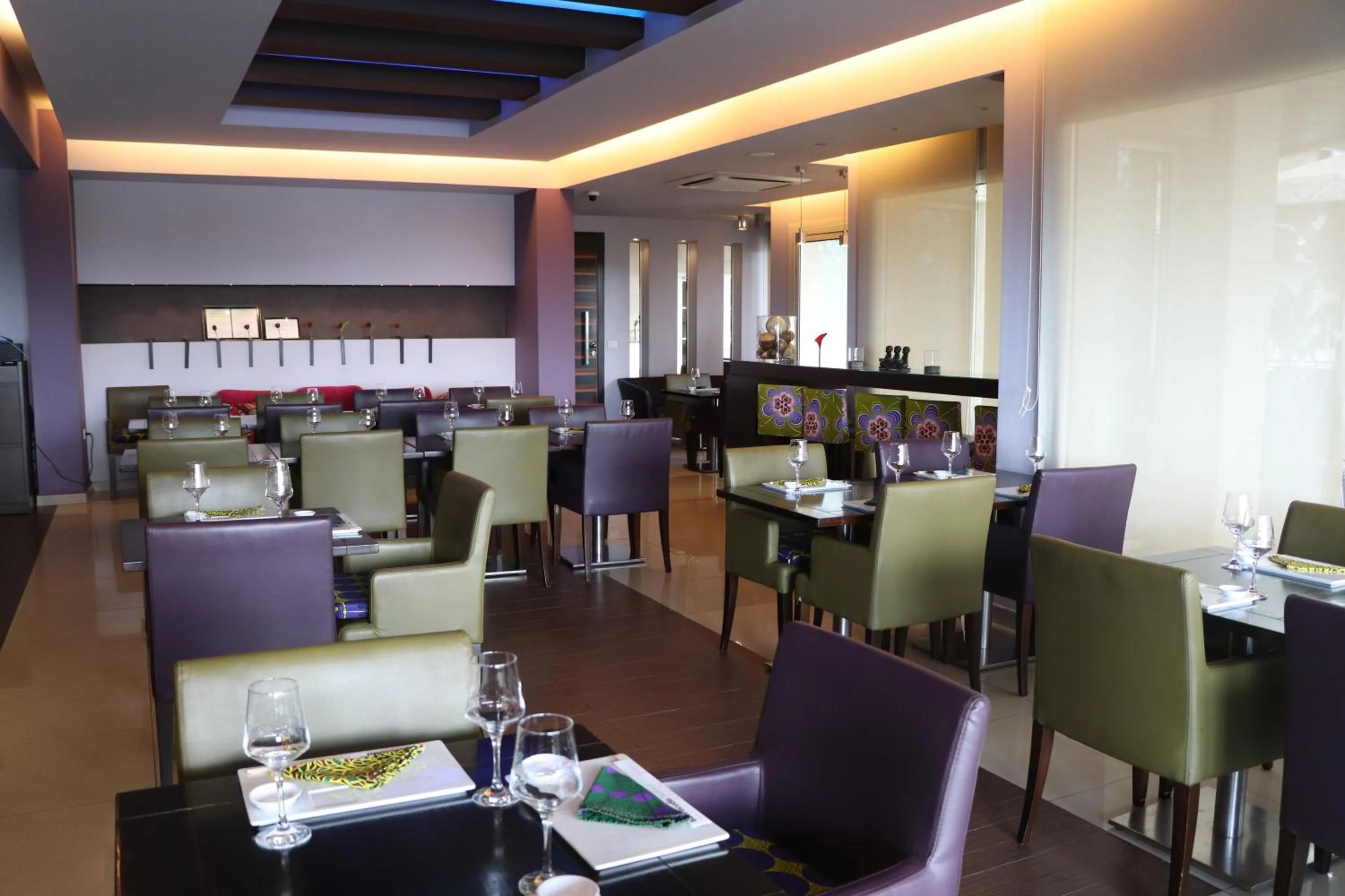 Restaurant/places to eat in Mamba Point Hotel